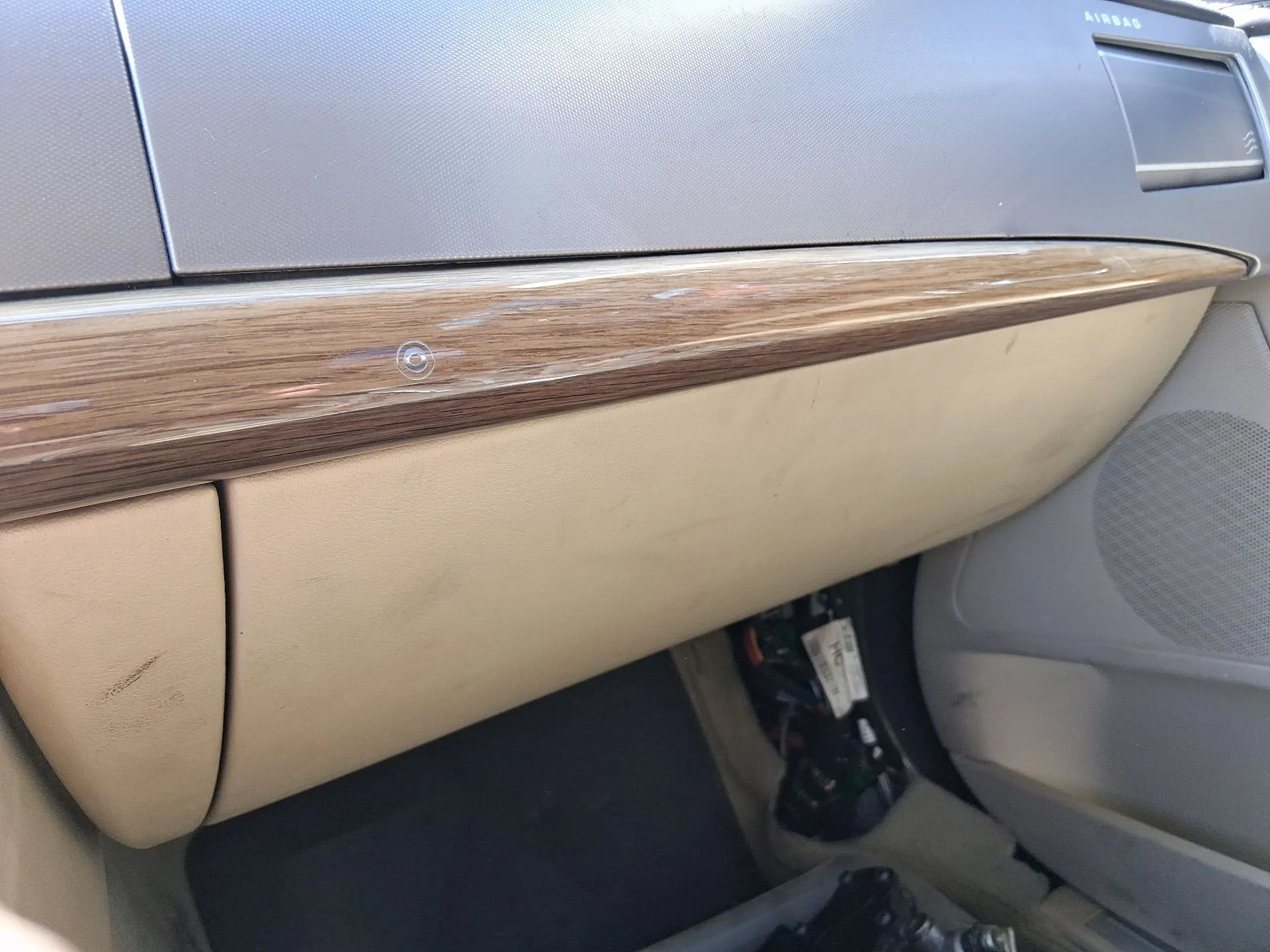 Guantera para Jaguar Xf I (X250)