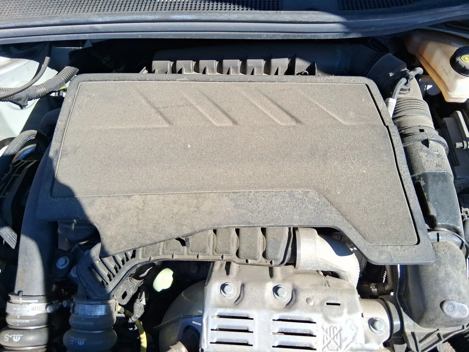 Tapa Motor para Jeep Avenger (Fh1)
