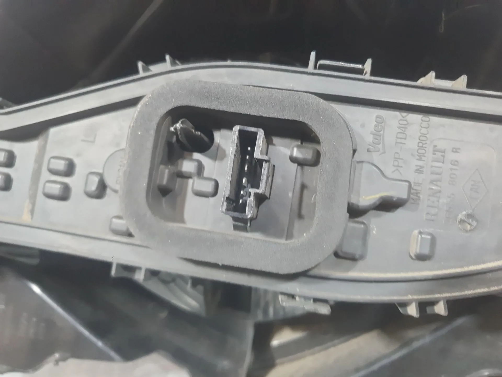 Piloto Trasero Izquierdo para Dacia Lodgy (Js_)