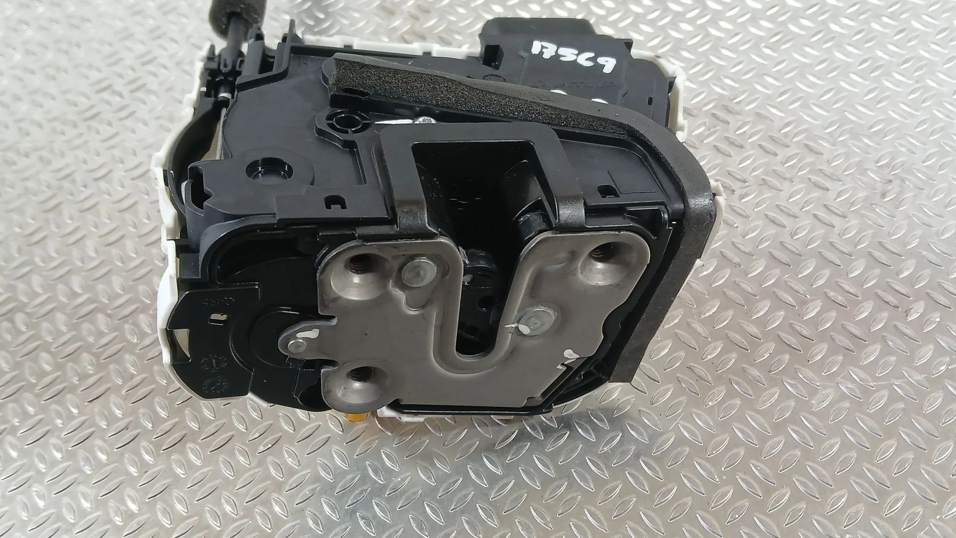Cerradura Puerta Delantera Derecha para Mg Mg 3 (5Lfp)