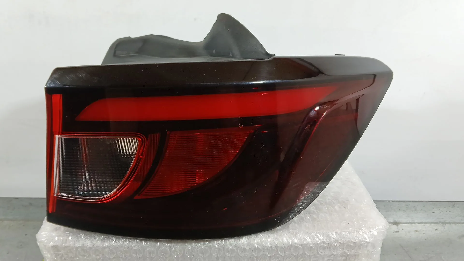 Piloto Trasero Derecho Exterior para Mg Mg 3 (5Lfp)