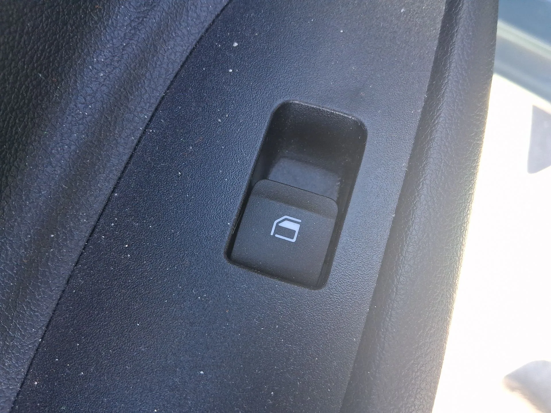 Mando Elevalunas Trasero Izquierdo para Hyundai I20 Iii (Bc3, Bi3)