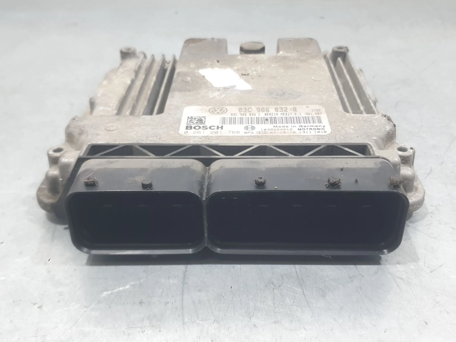 Centralita Motor Uce para Volkswagen Golf V (1K1)