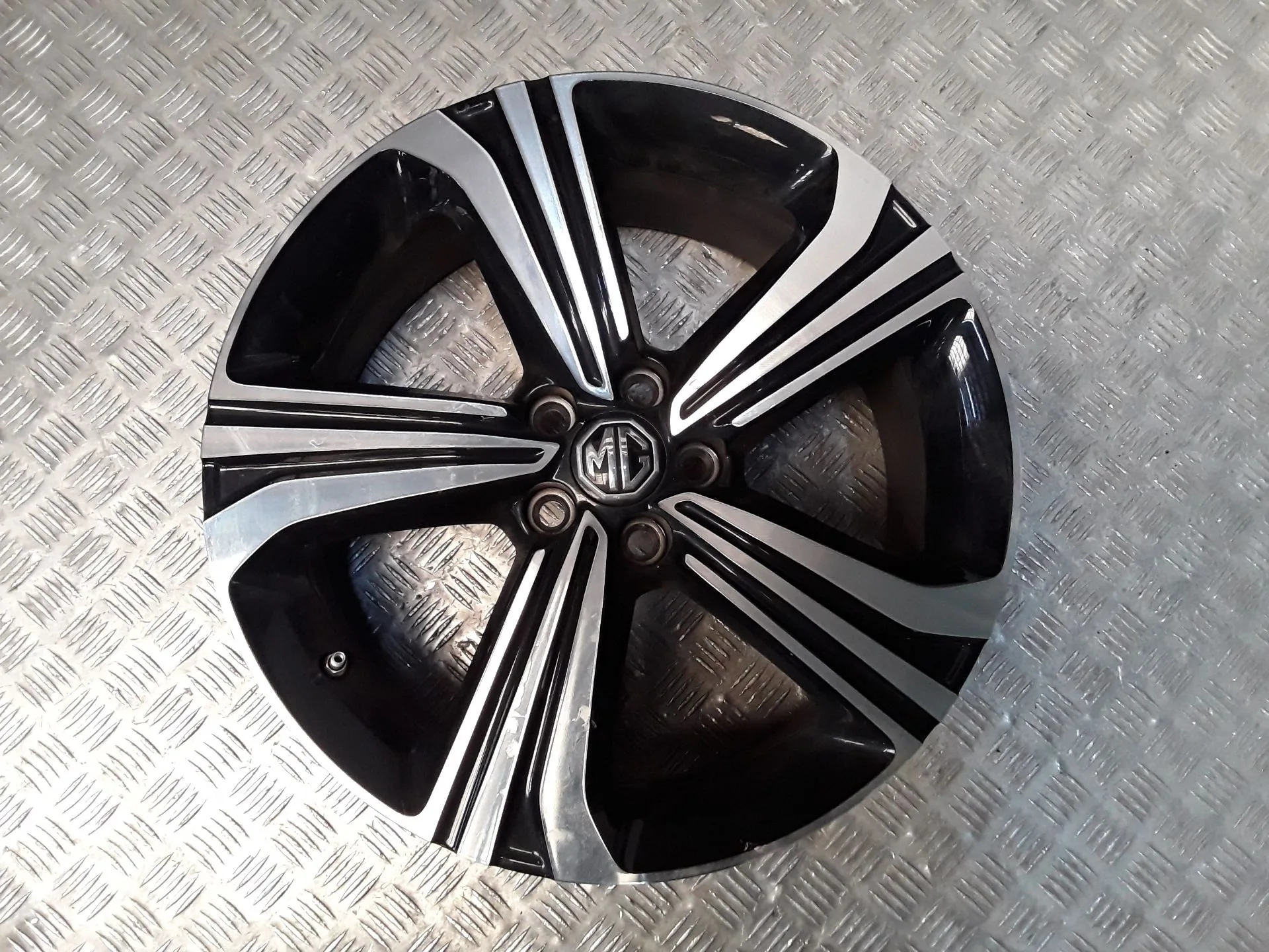 Llanta Aluminio para Mg Zs Suv (Azs1)