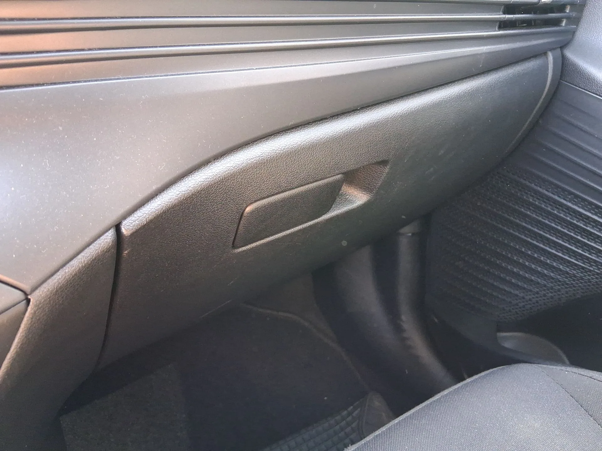 Guantera para Hyundai I20 Iii (Bc3, Bi3)
