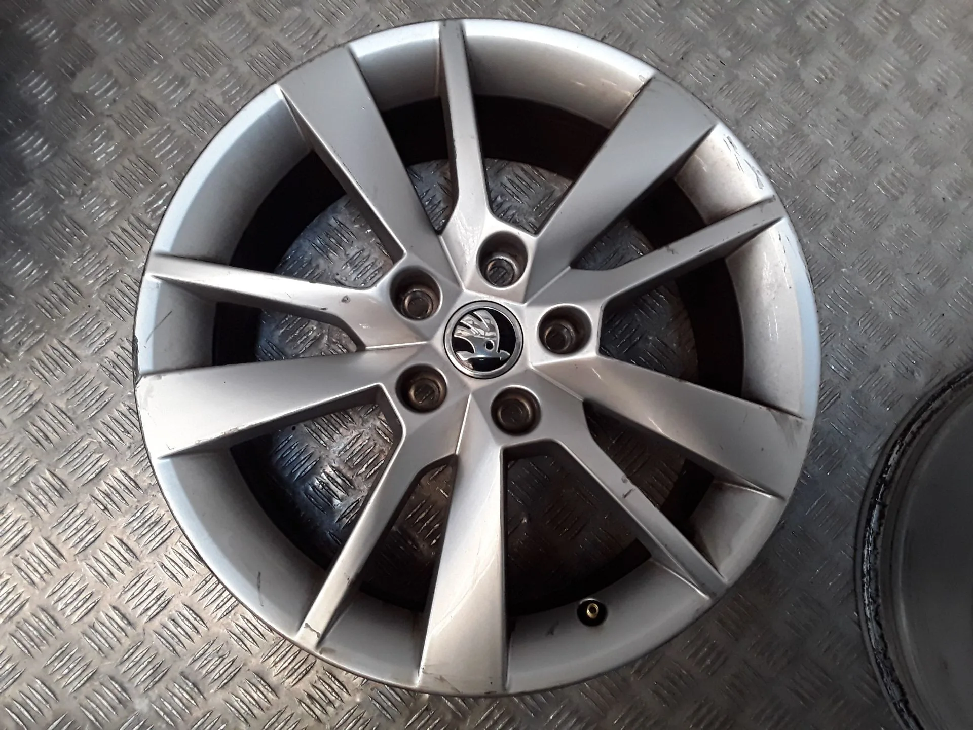 Juego Llantas Aluminio para Skoda Octavia Iii (5E3, Nl3, Nr3)