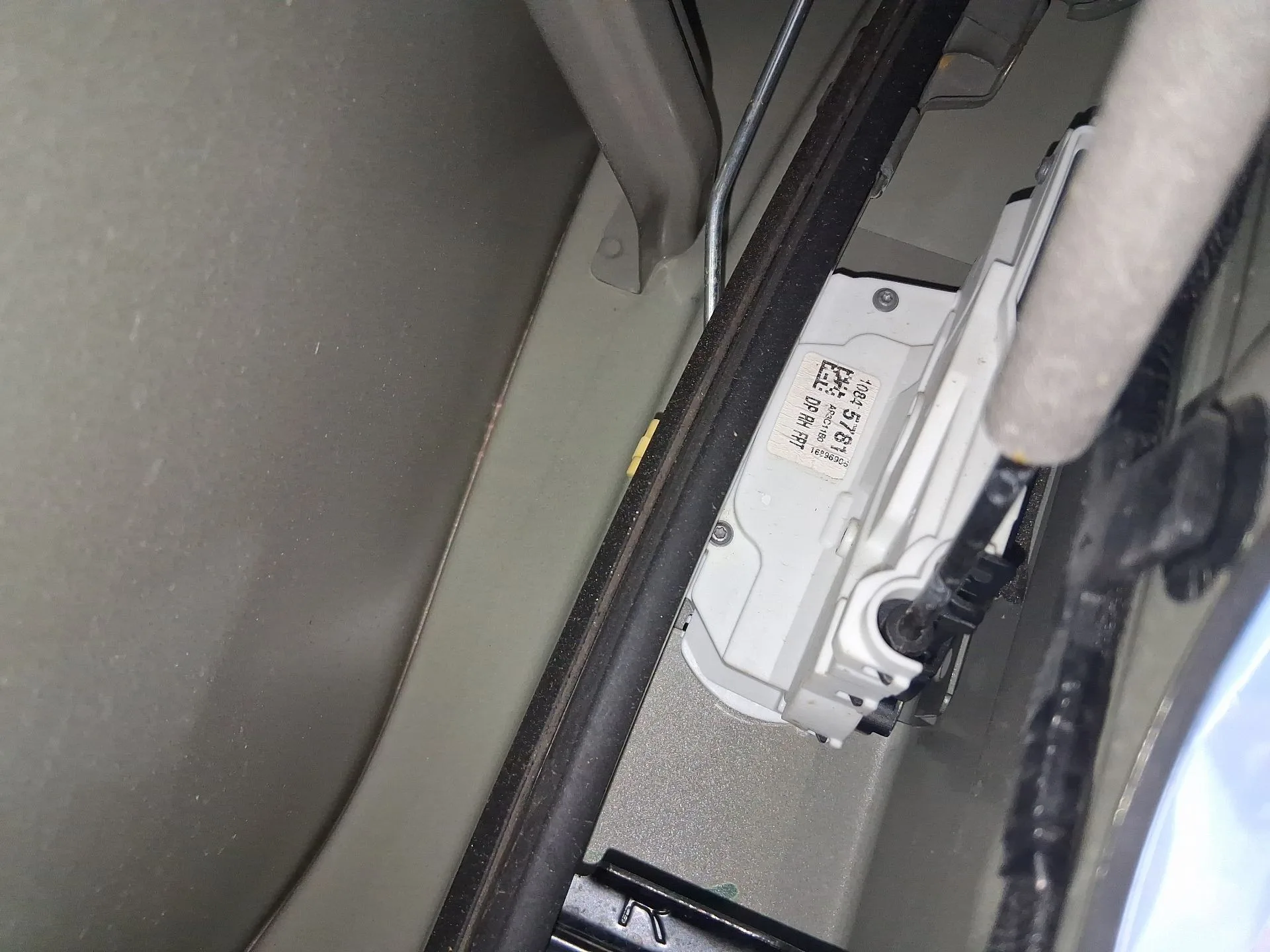 Cerradura Puerta Delantera Derecha para Mg Zs Suv (Azs1)