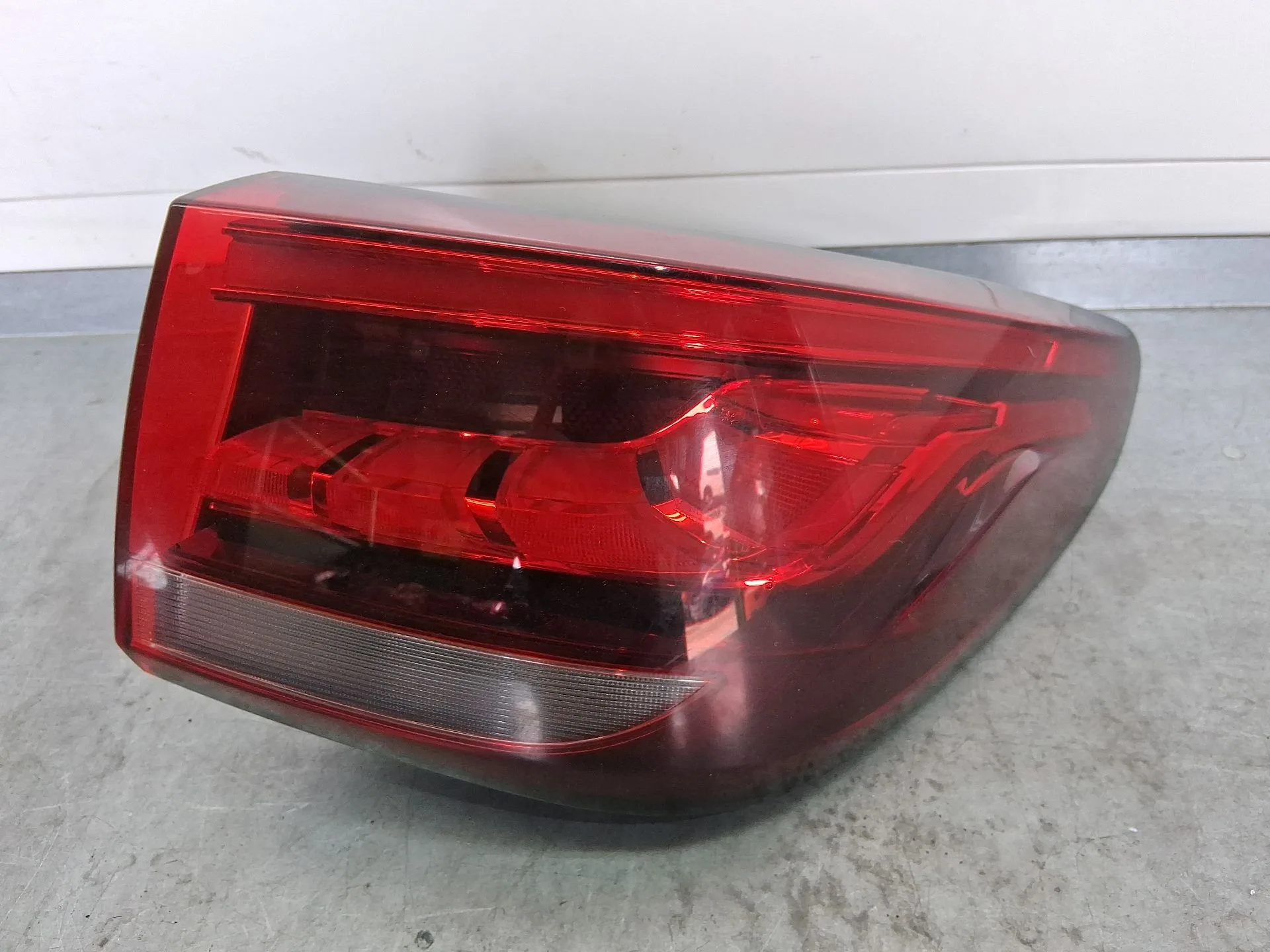 Piloto Trasero Derecho Exterior para Mg Zs Suv (Azs1)