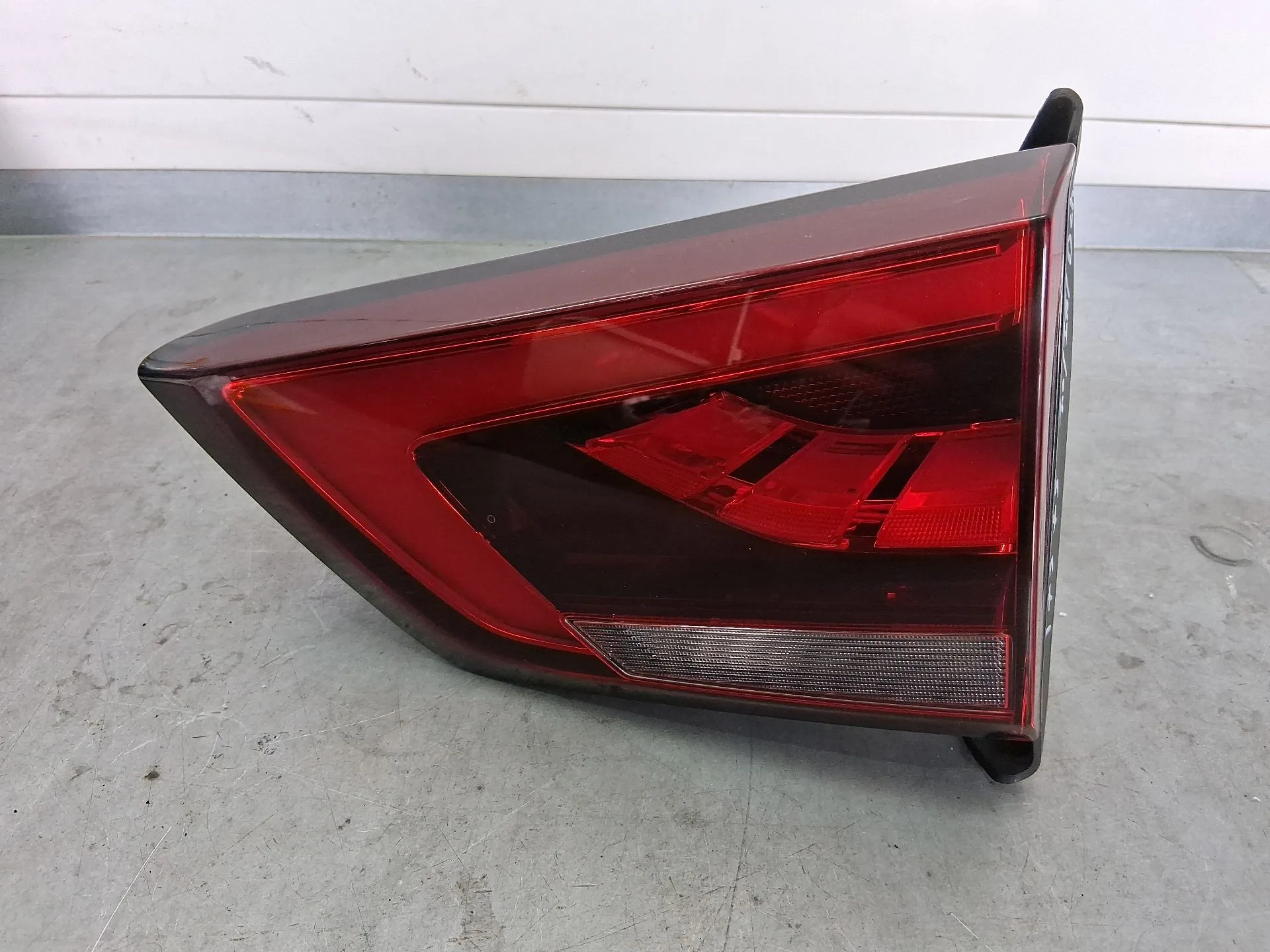 Piloto Trasero Derecho Interior para Mg Zs Suv (Azs1)