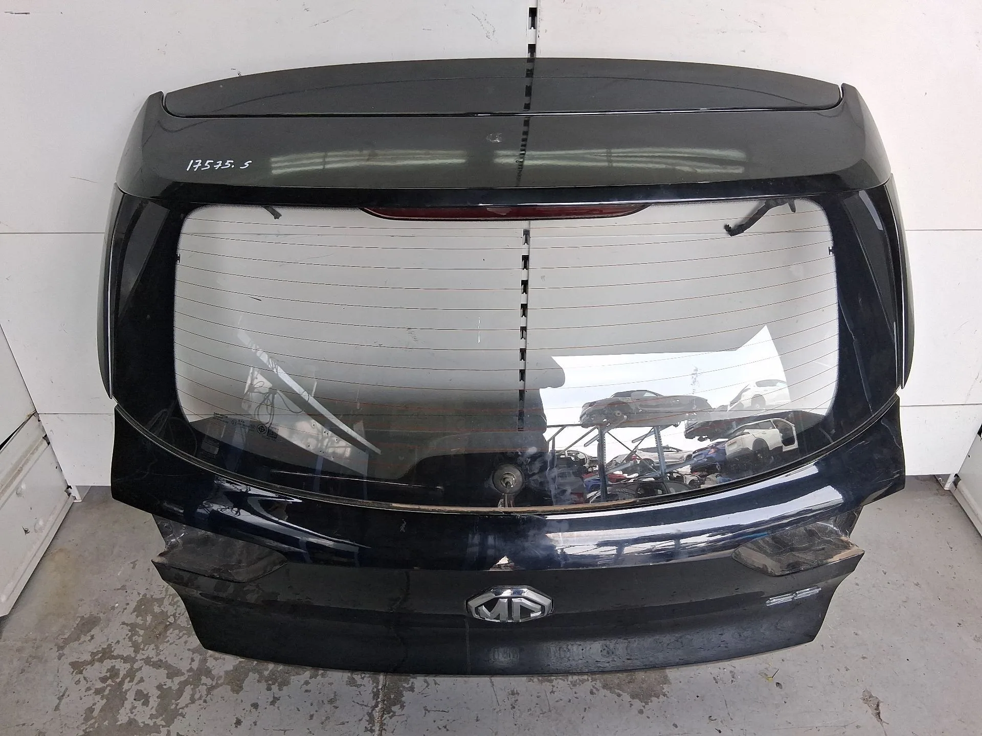Porton Trasero para Mg Zs Suv (Azs1)