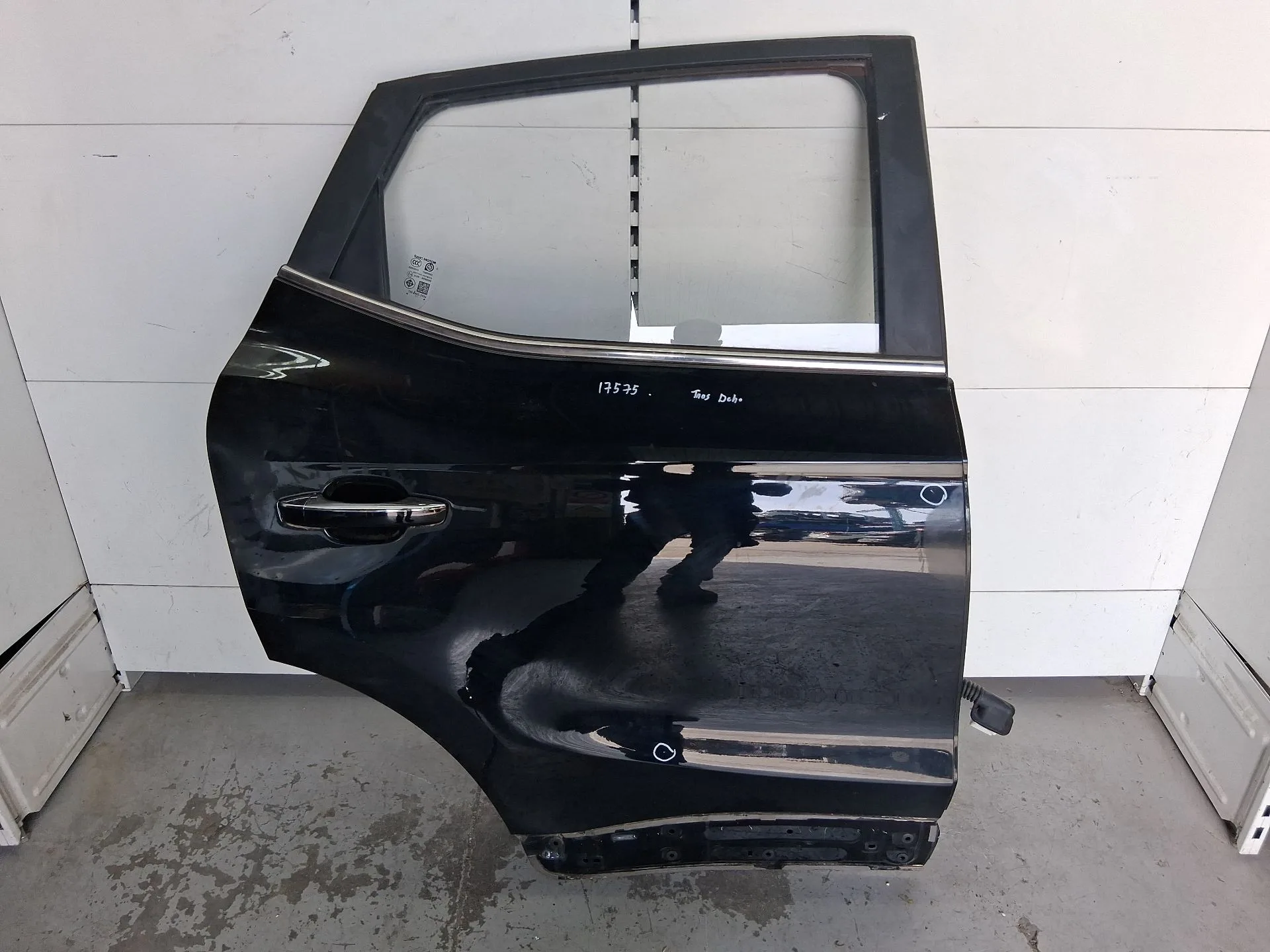 Puerta Trasera Derecha para Mg Zs Suv (Azs1)