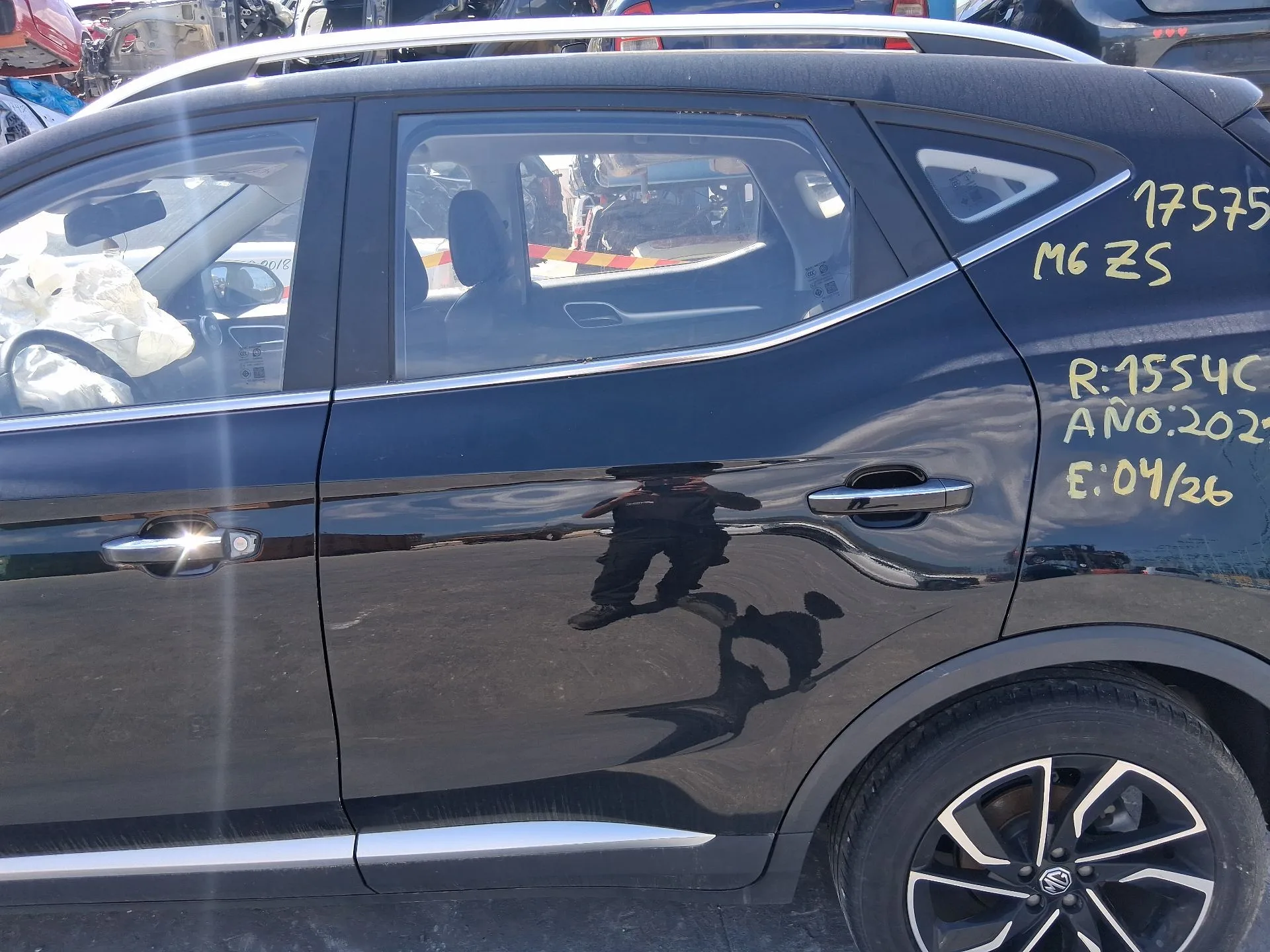 Puerta Trasera Izquierda para Mg Zs Suv (Azs1)