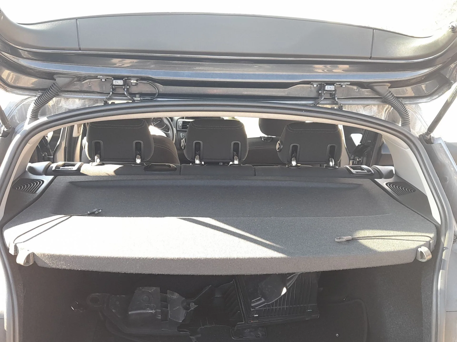 Bandeja Trasera para Bmw 1 (F20)