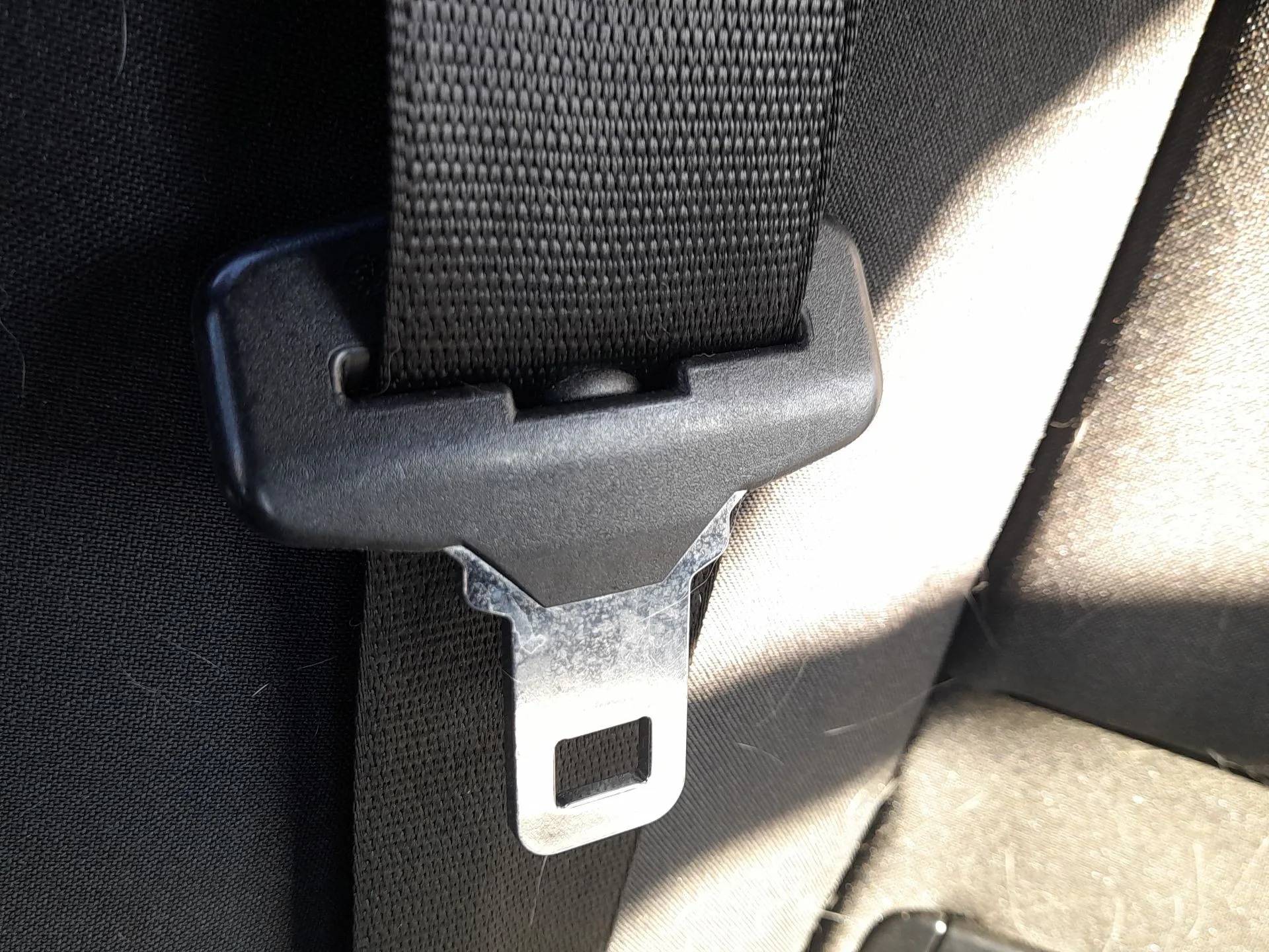 Cinturon Seguridad Trasero Derecho para Bmw 1 (F20)