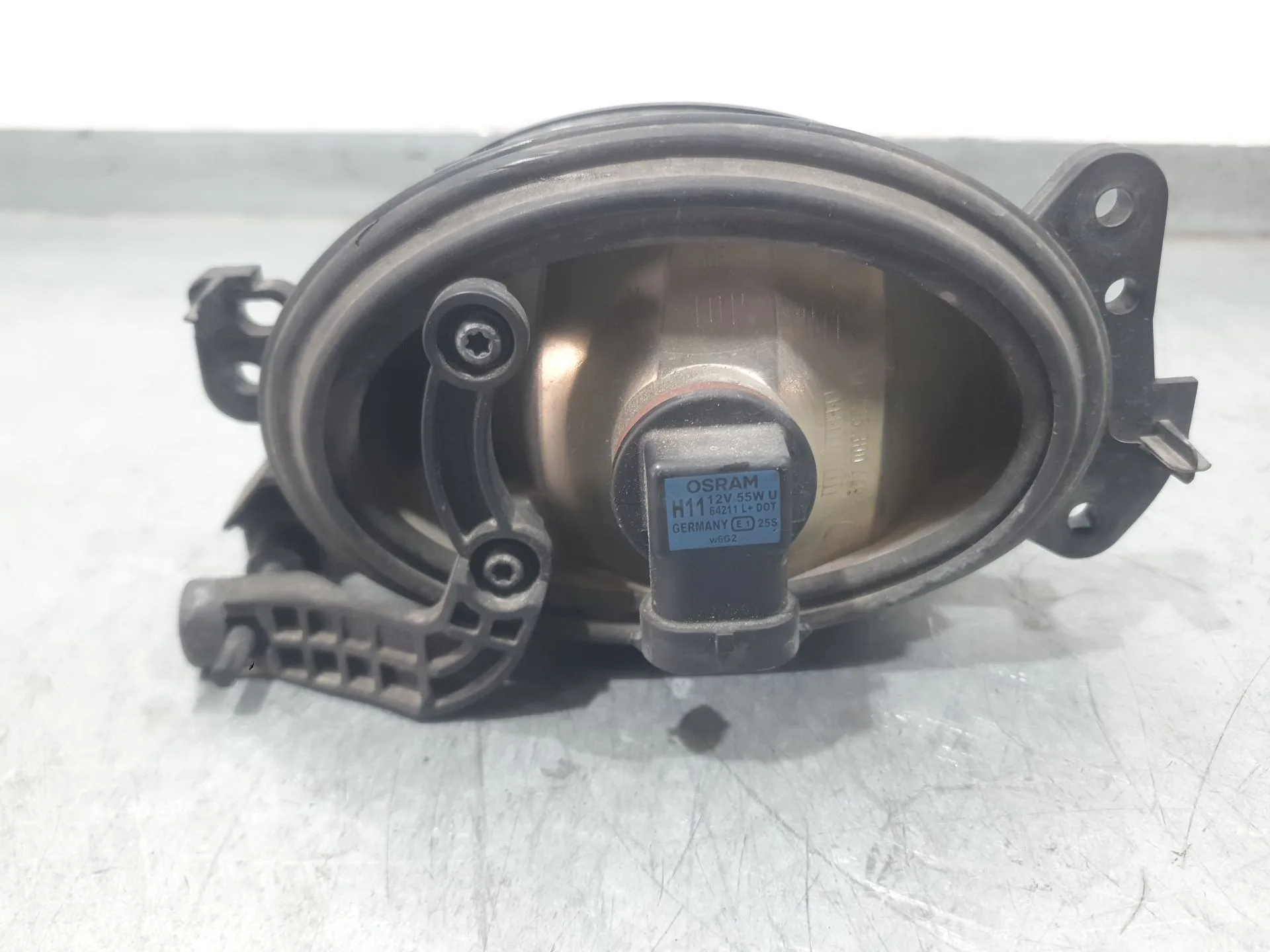 Faro Antiniebla Derecho para Mercedes-Benz Clase E (W211)