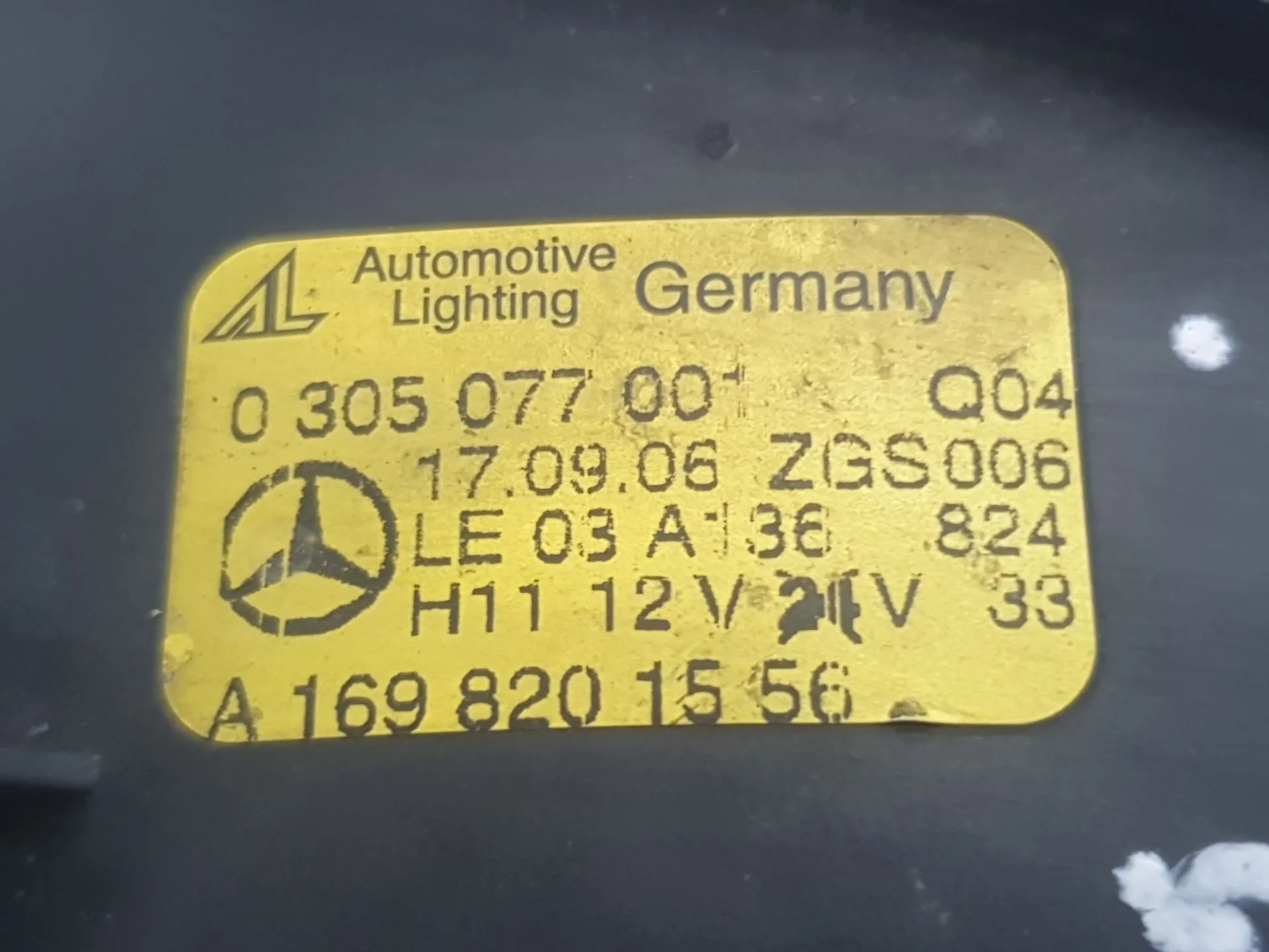 Faro Antiniebla Izquierdo para Mercedes-Benz Clase E (W211)