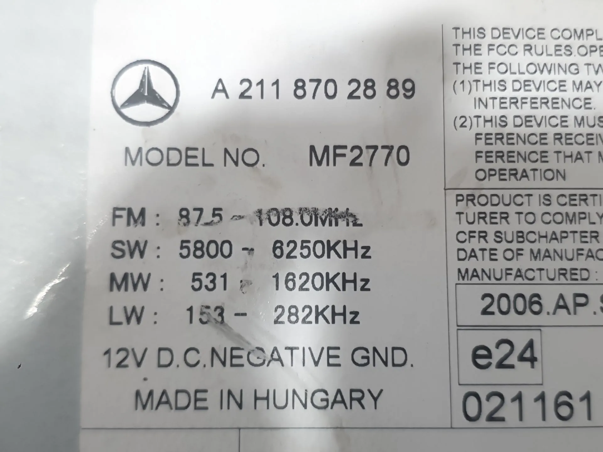 Sistema Audio / Radio para Mercedes-Benz Clase E (W211)