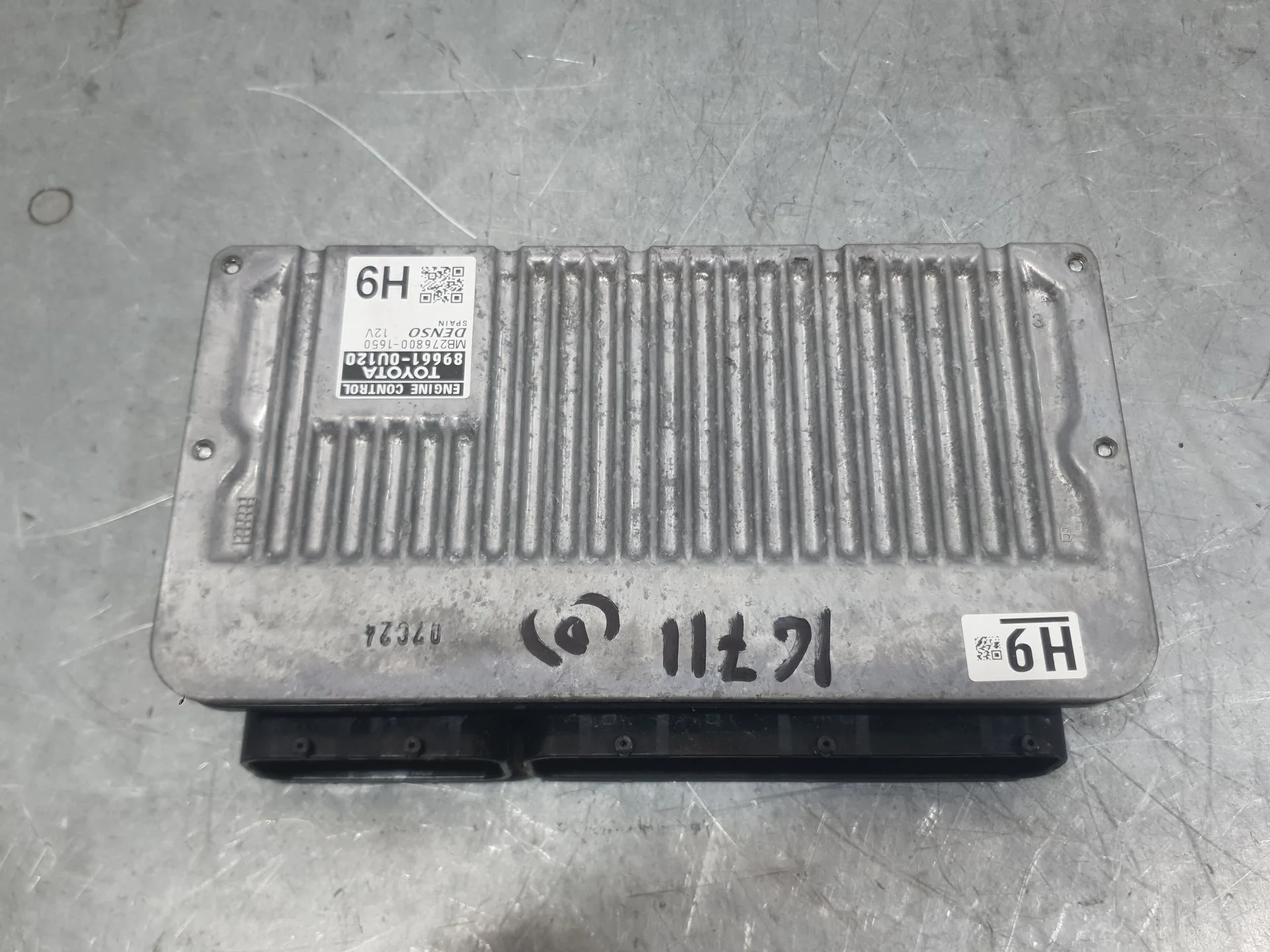 Centralita Motor Uce para Toyota Yaris (_P13_)