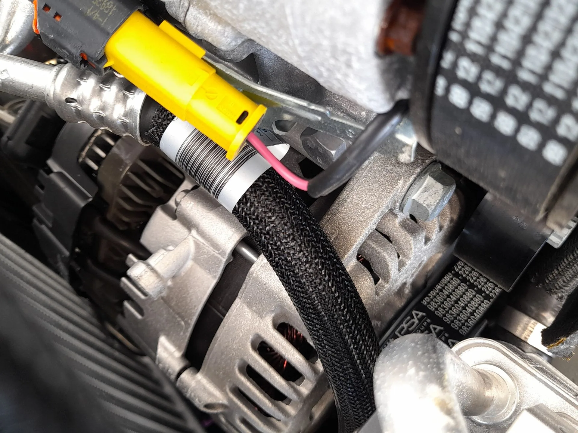 Alternador para Peugeot 208 Ii (Ub_, Up_, Uw_, Uj_)