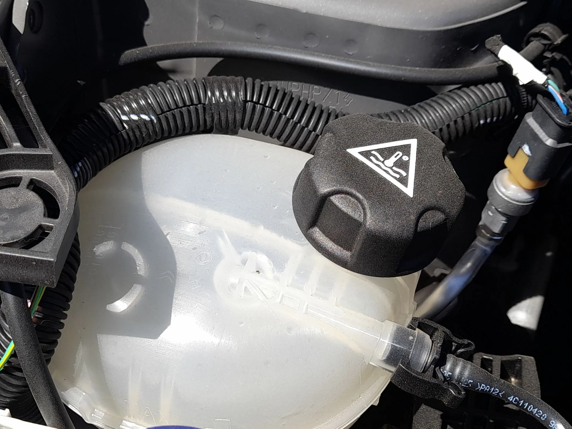 Deposito Expansion para Peugeot 208 Ii (Ub_, Up_, Uw_, Uj_)