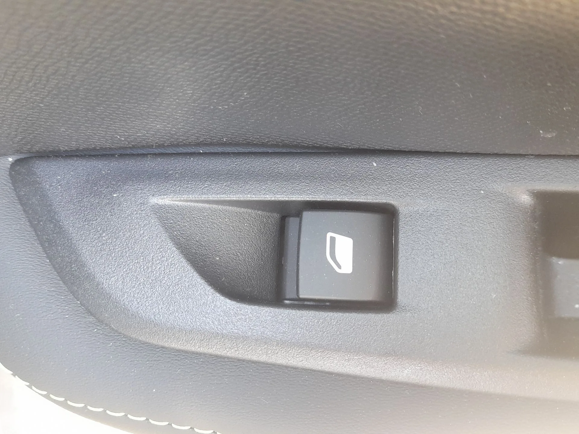 Mando Elevalunas Trasero Derecho para Peugeot 208 Ii (Ub_, Up_, Uw_, Uj_)