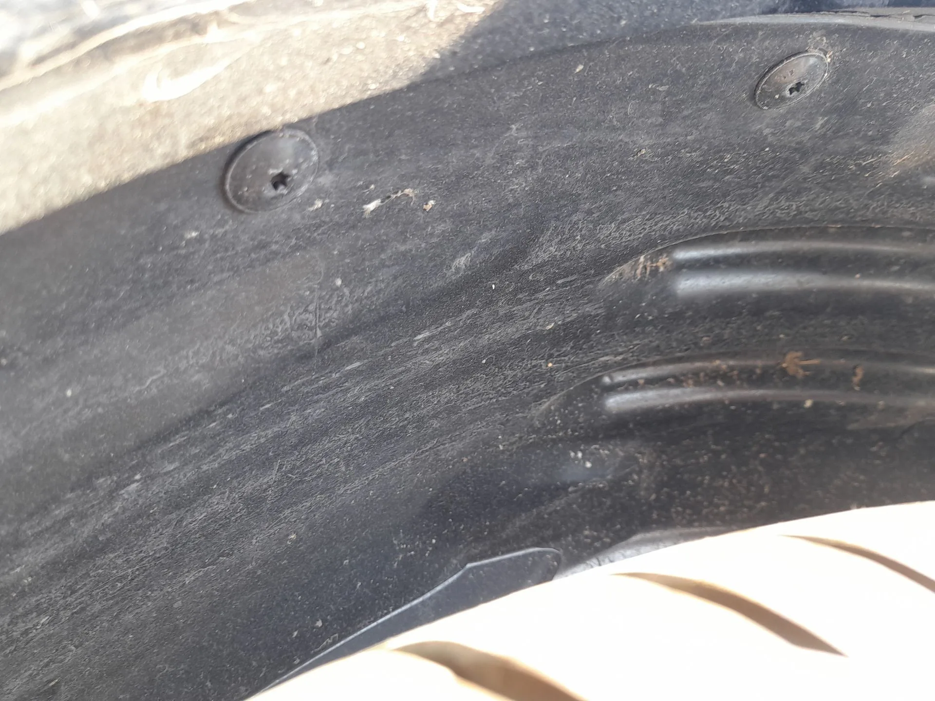 Plastico Pase Rueda Tras. Dch. para Peugeot 208 Ii (Ub_, Up_, Uw_, Uj_)