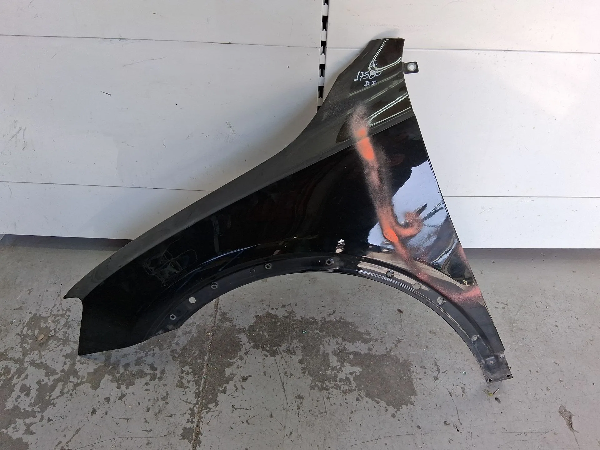 Aleta Delantera Izquierda para Audi Q3 (8Ub, 8Ug)