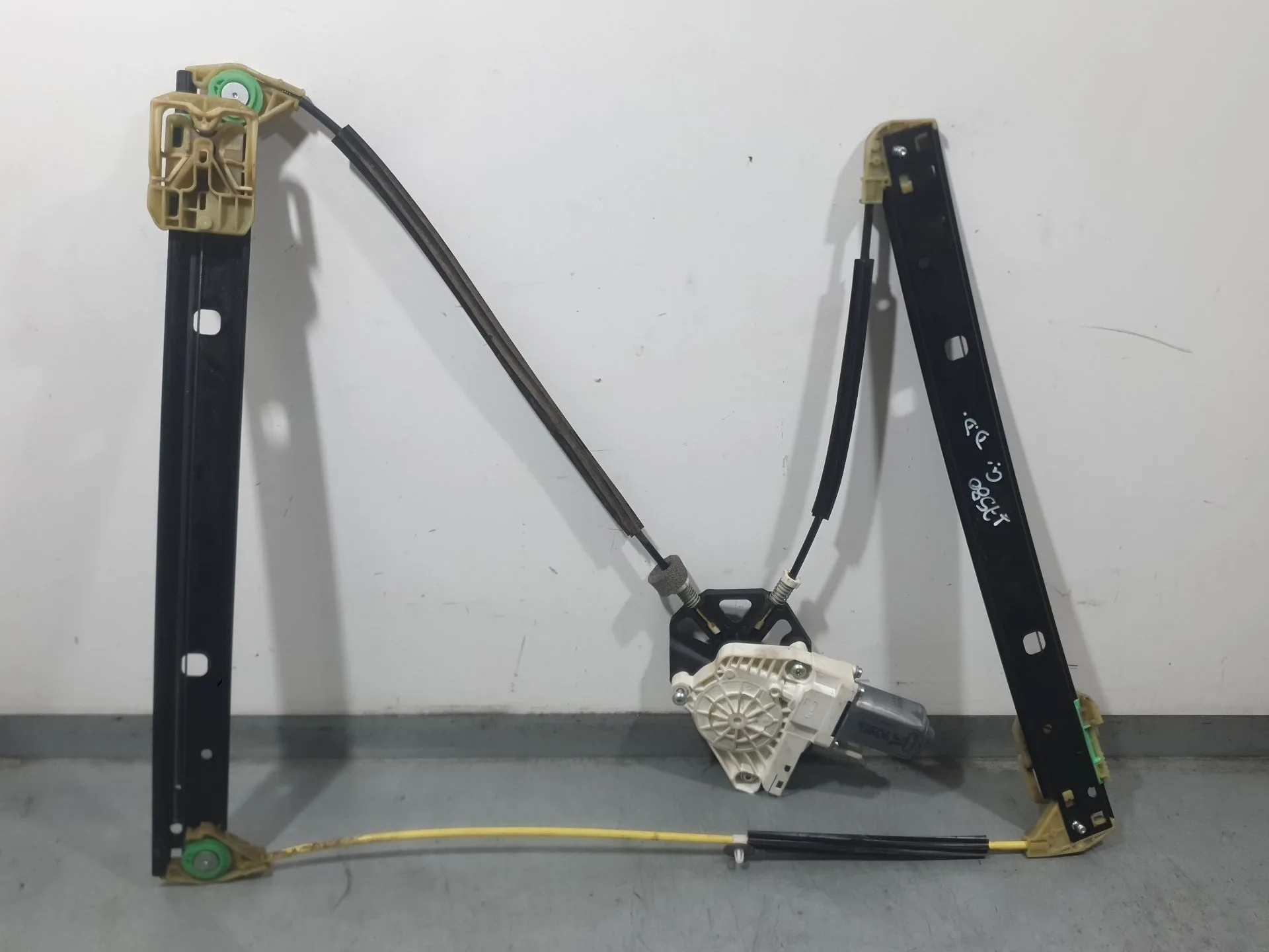 Elevalunas Delantero Derecho para Audi Q3 (8Ub, 8Ug)