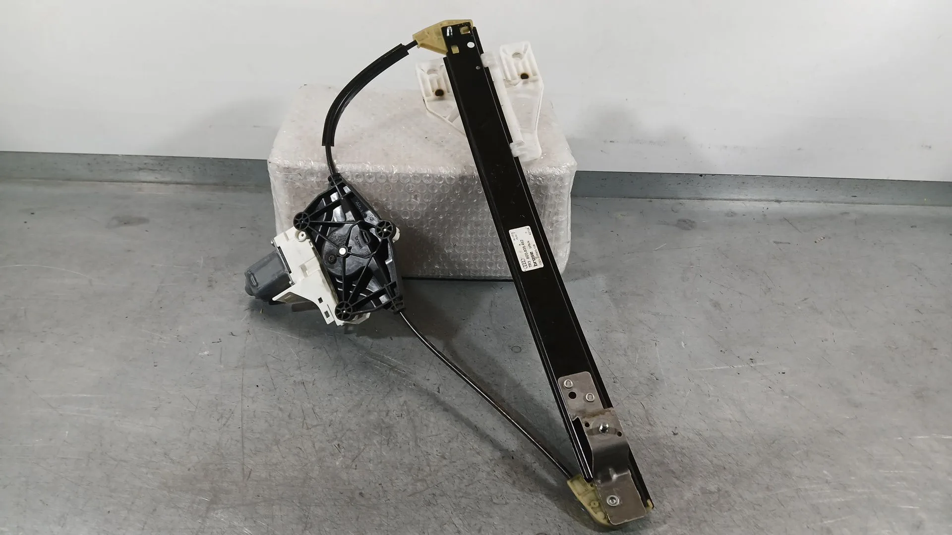 Elevalunas Trasero Derecho para Audi Q3 (8Ub, 8Ug)