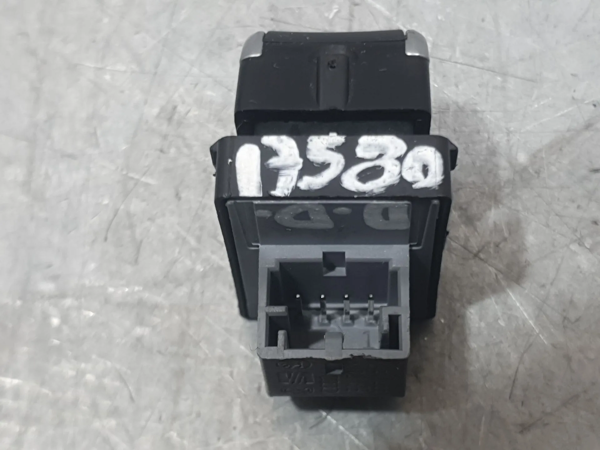 Mando Elevalunas Delantero Derecho para Audi Q3 (8Ub, 8Ug)