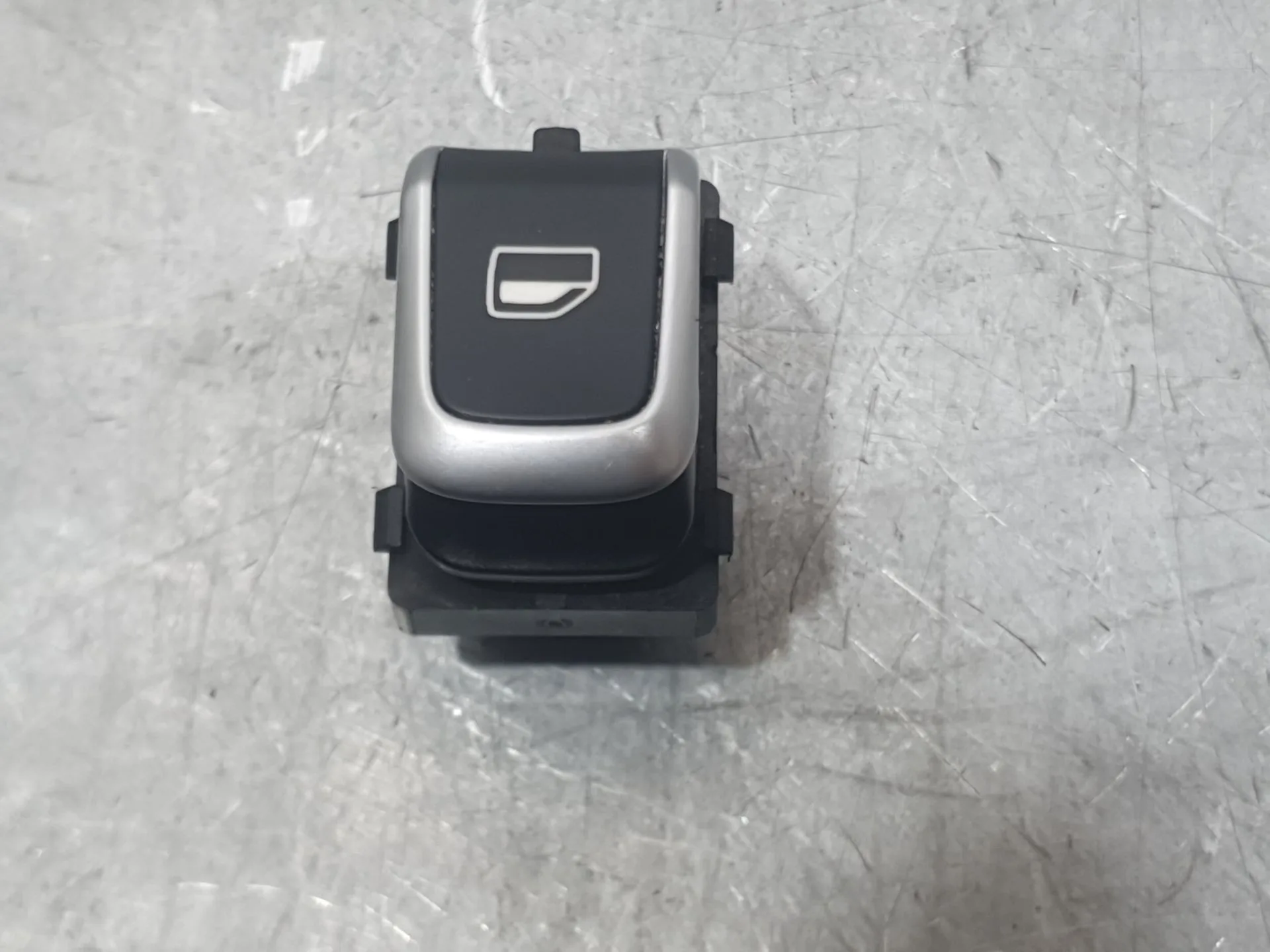 Mando Elevalunas Trasero Izquierdo para Audi Q3 (8Ub, 8Ug)