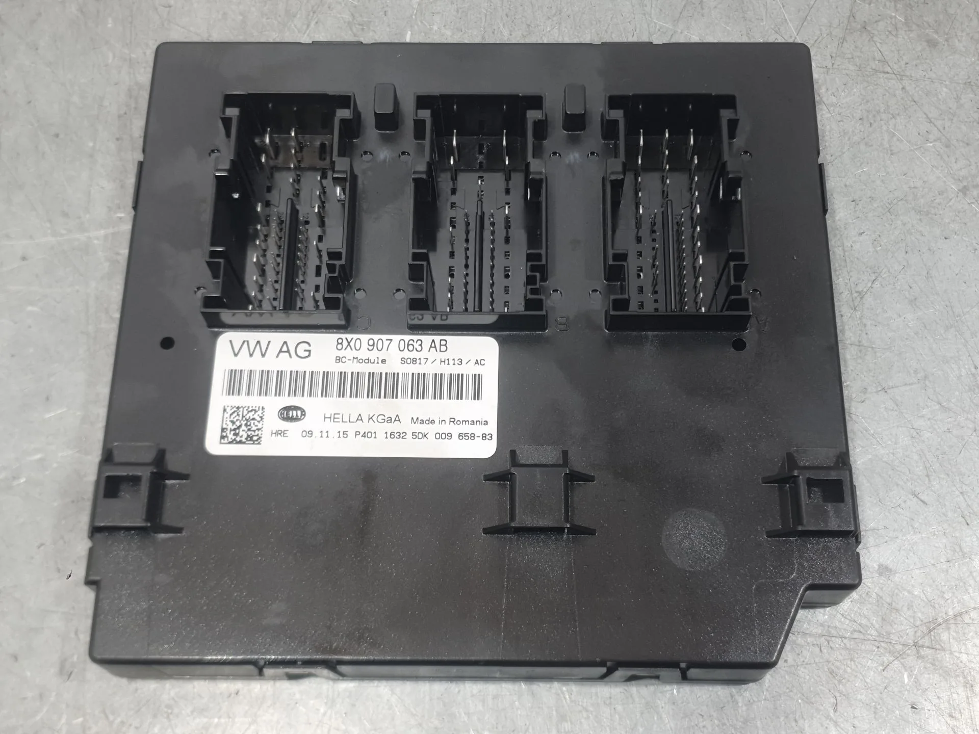 Caja Reles / Fusibles para Audi Q3 (8Ub, 8Ug)