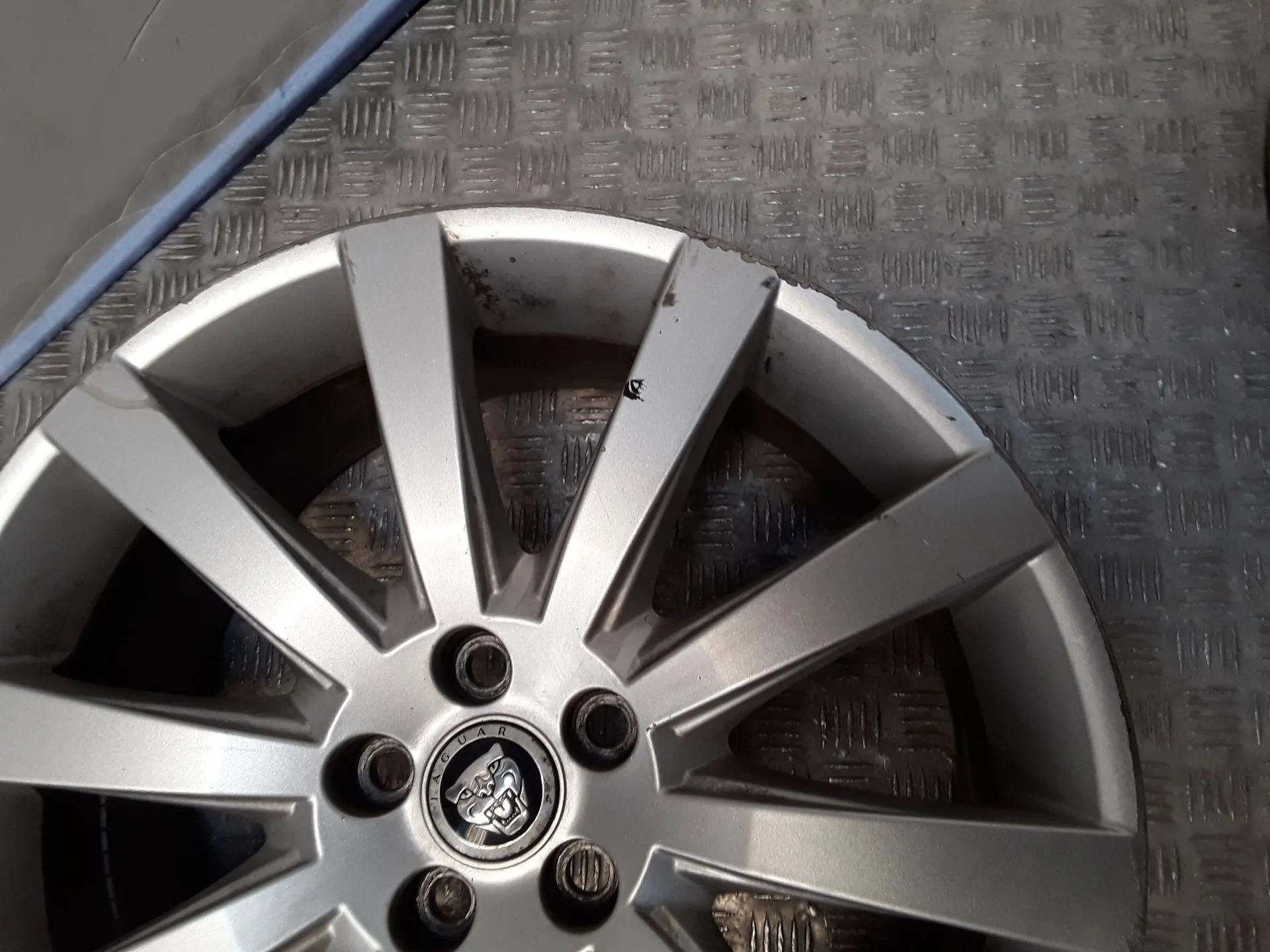 Juego Llantas Aluminio para Jaguar Xf I (X250)
