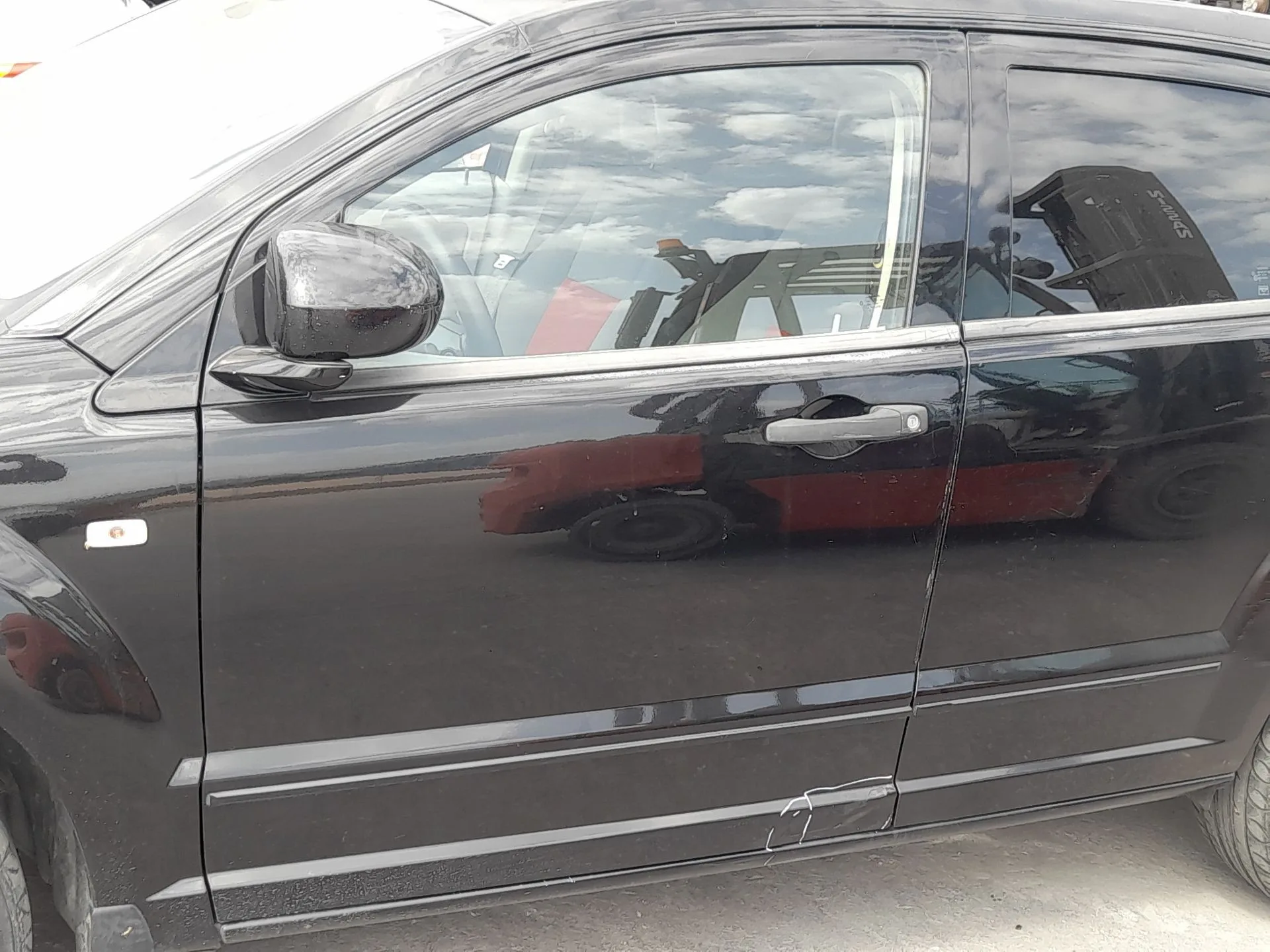 Puerta Delantera Izquierda para Dodge Caliber