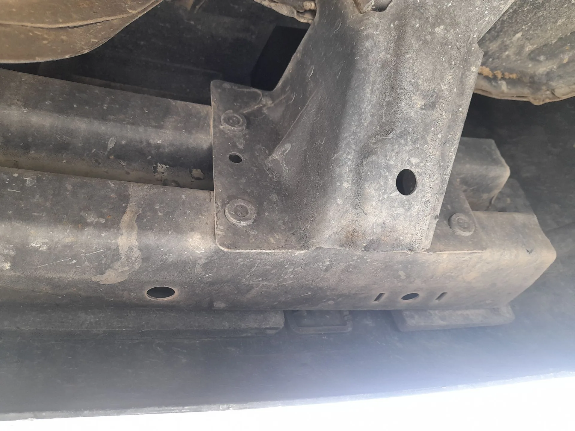Refuerzo Paragolpes Trasero para Dodge Caliber