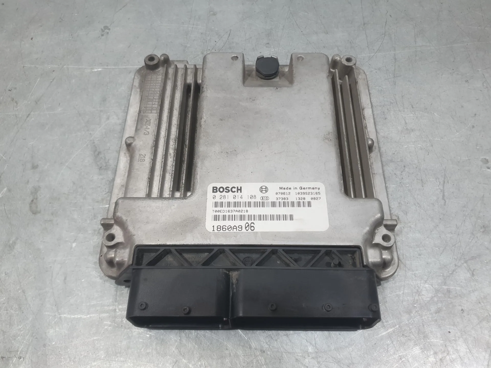 Centralita Motor Uce para Mitsubishi Outlander Ii (Cw_W)