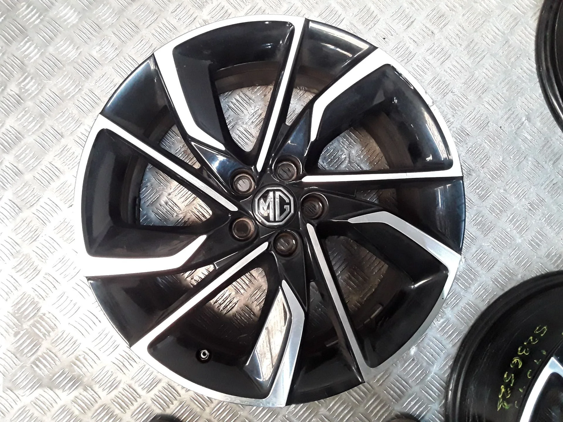 Juego Llantas Aluminio para Mg Zs Suv (Azs1)