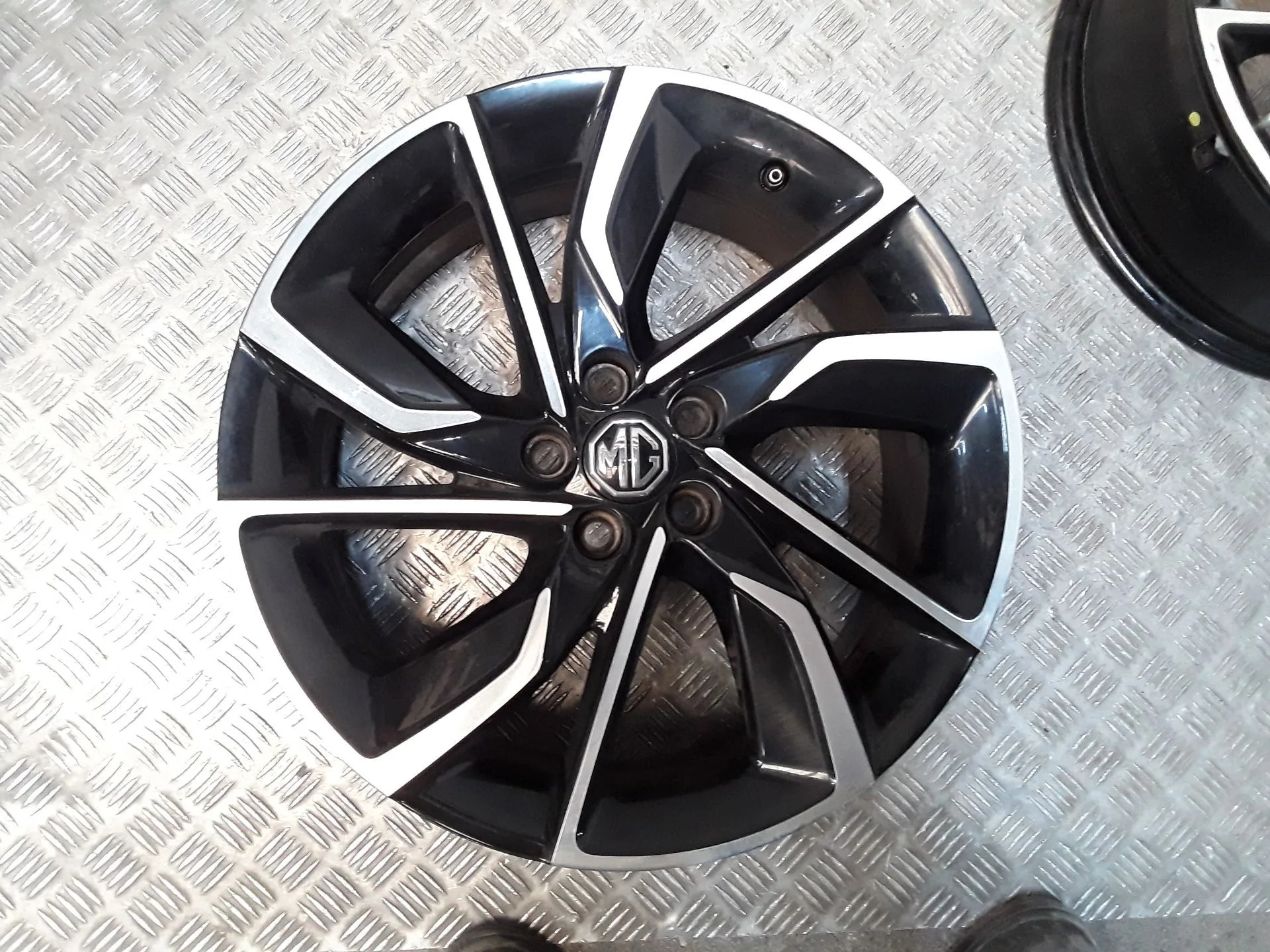 Juego Llantas Aluminio para Mg Zs Suv (Azs1)