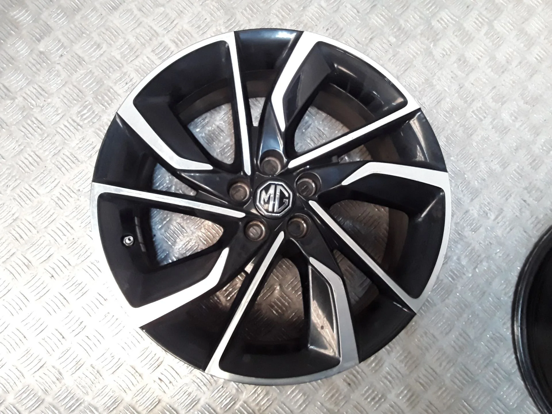 Juego Llantas Aluminio para Mg Zs Suv (Azs1)