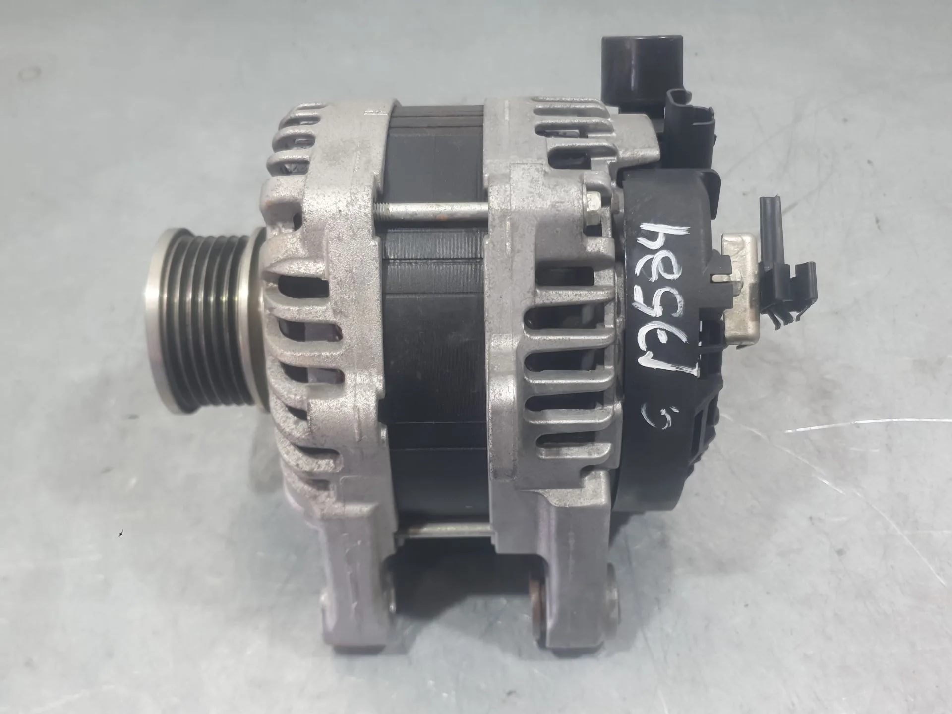 Alternador para Peugeot 3008 Ii Suv (Mc_, Mr_, Mj_, M4_)