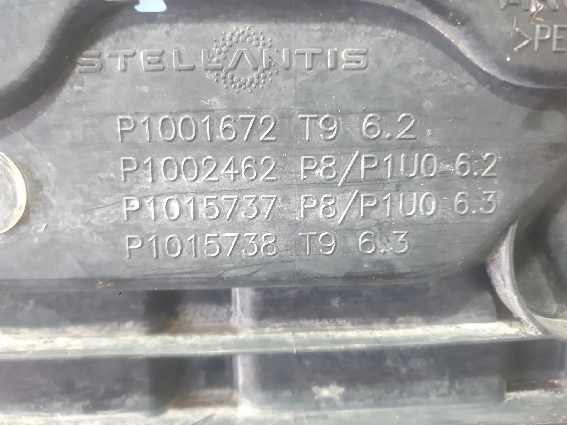 Deposito Adblue para Peugeot 3008 Ii Suv (Mc_, Mr_, Mj_, M4_)