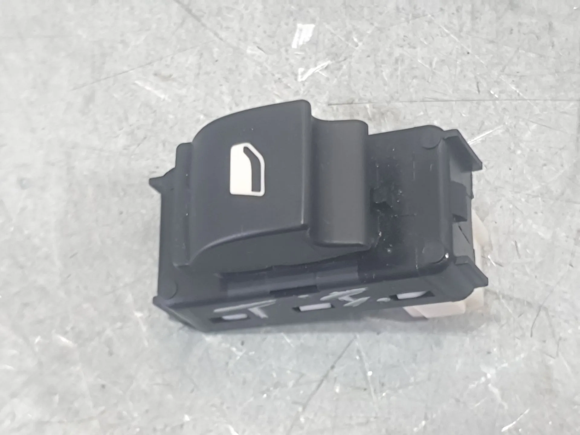 Mando Elevalunas Trasero Izquierdo para Peugeot 3008 Ii Suv (Mc_, Mr_, Mj_, M4_)
