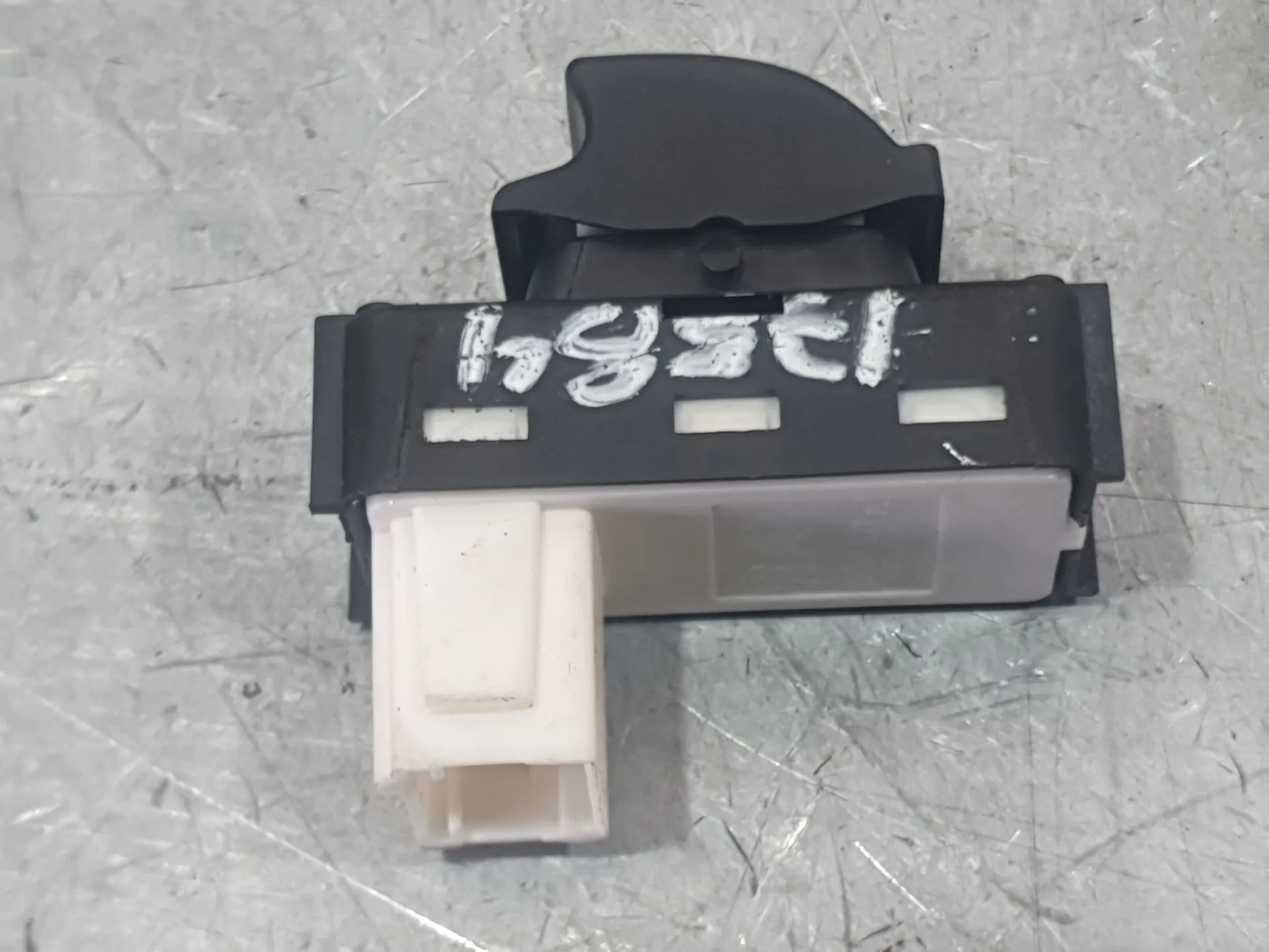Mando Elevalunas Trasero Izquierdo para Peugeot 3008 Ii Suv (Mc_, Mr_, Mj_, M4_)
