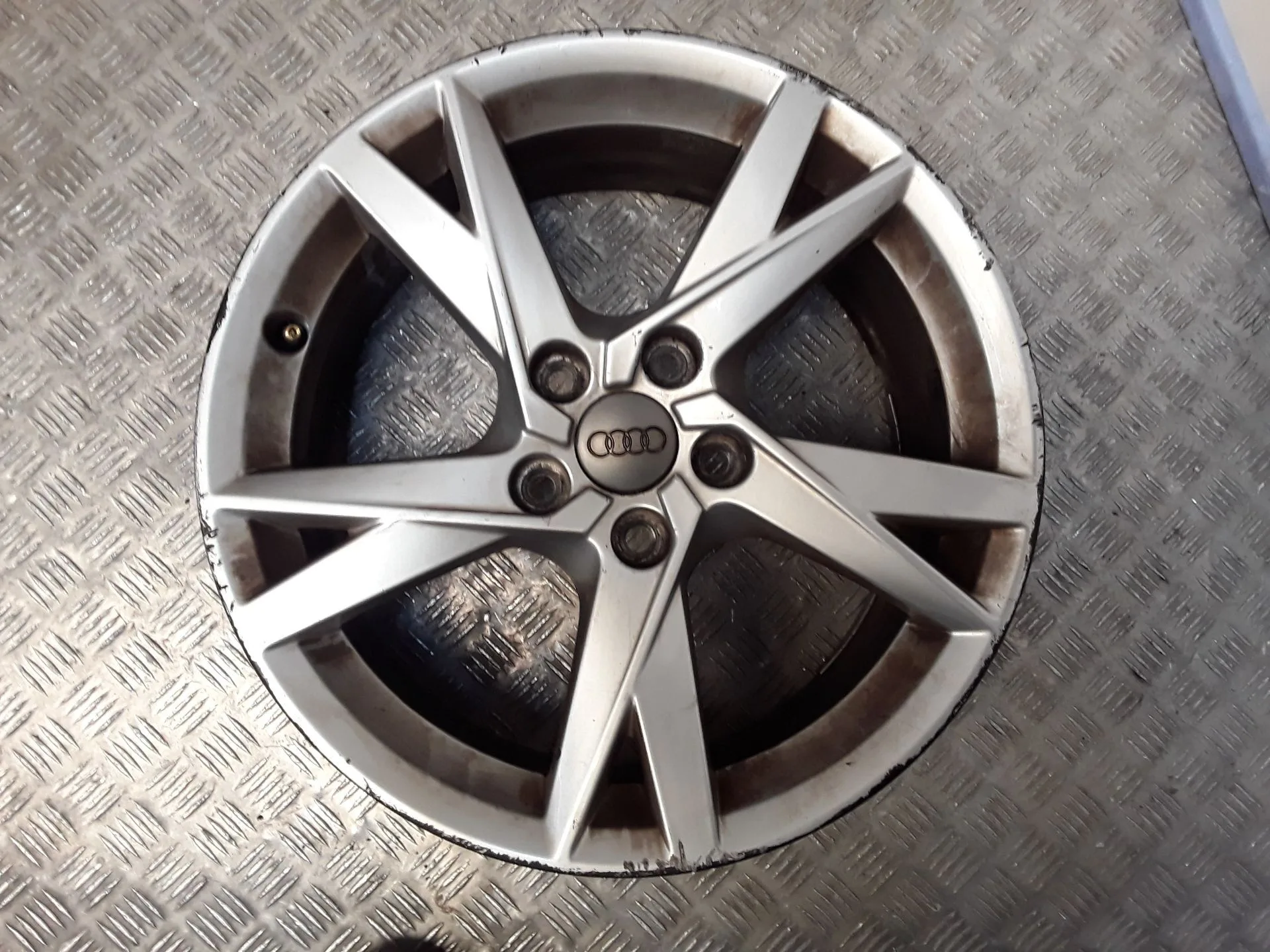 Juego Llantas Aluminio para Audi Q3 (8Ub, 8Ug)