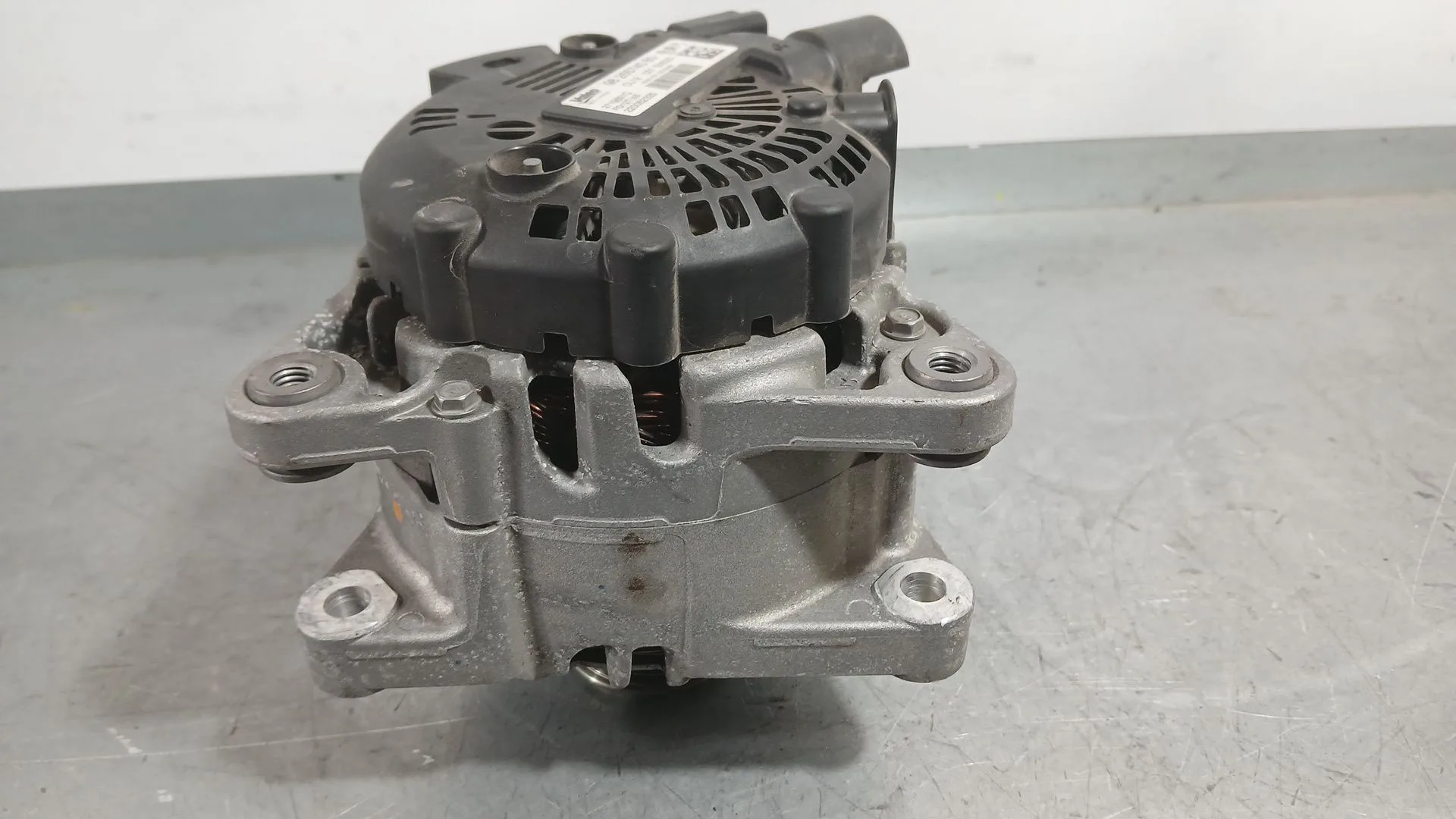 Alternador para Opel Corsa F (P2Jo)