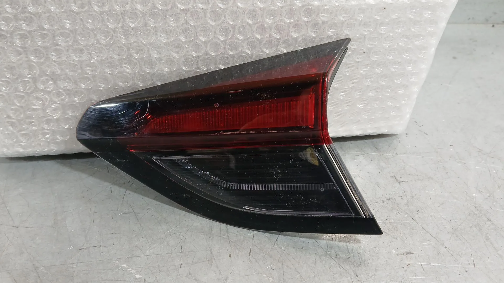 Piloto Trasero Derecho Interior para Opel Corsa F (P2Jo)