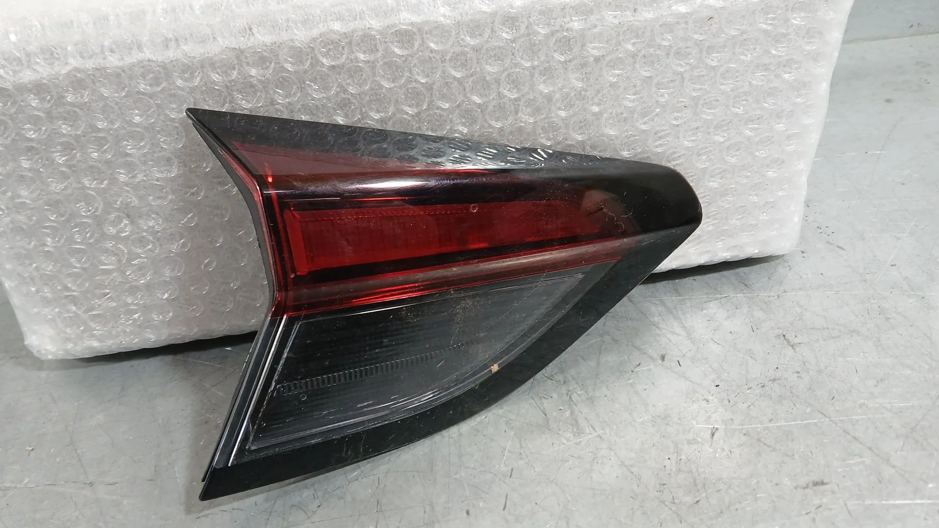 Piloto Trasero Izquierdo Interior para Opel Corsa F (P2Jo)