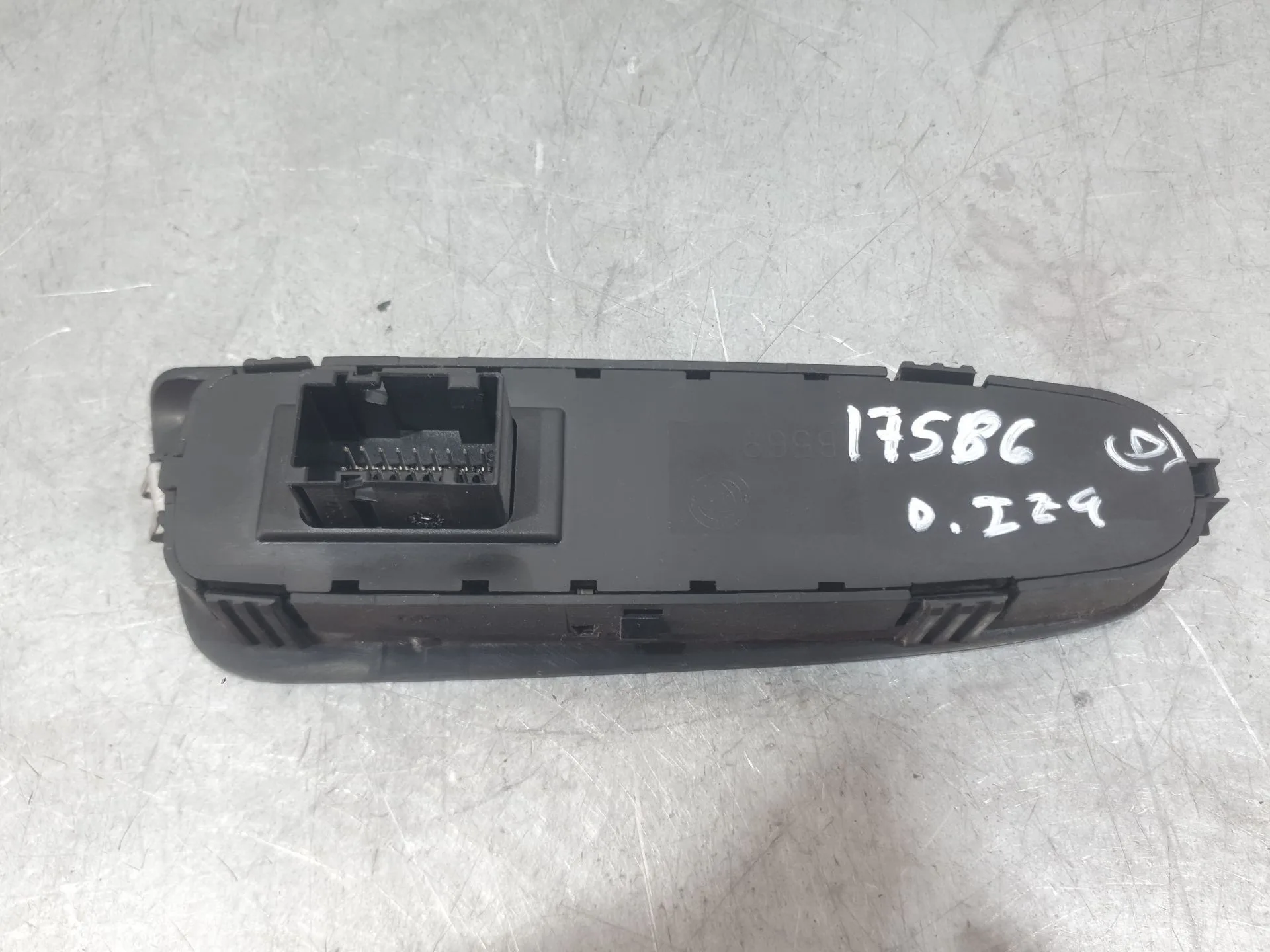 Mando Elevalunas Delantero Izquierdo para Fiat Stilo Multi Wagon (192_)