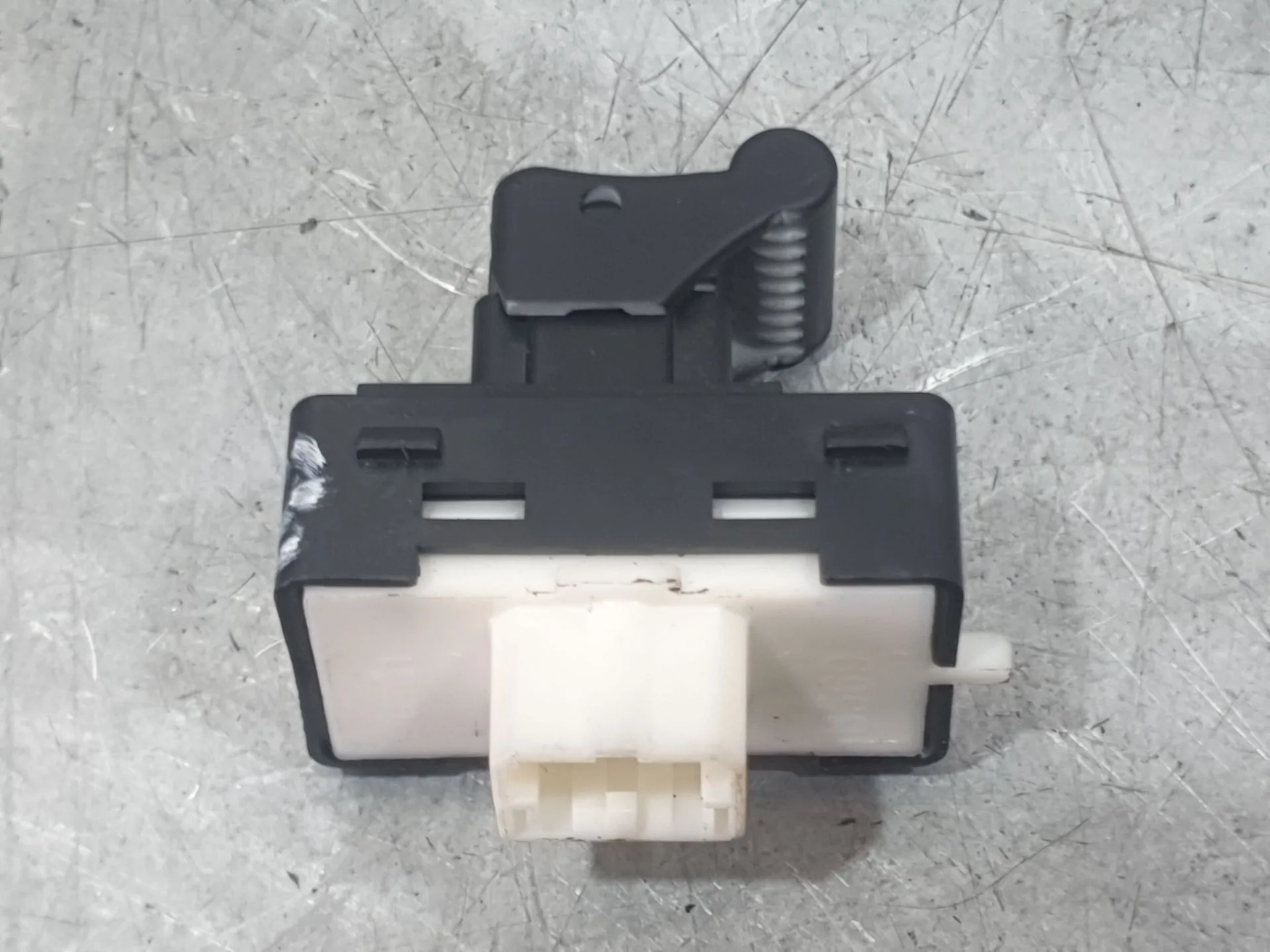 Mando Elevalunas Trasero Izquierdo para Jeep Renegade Suv (Bu, B1, Bv)