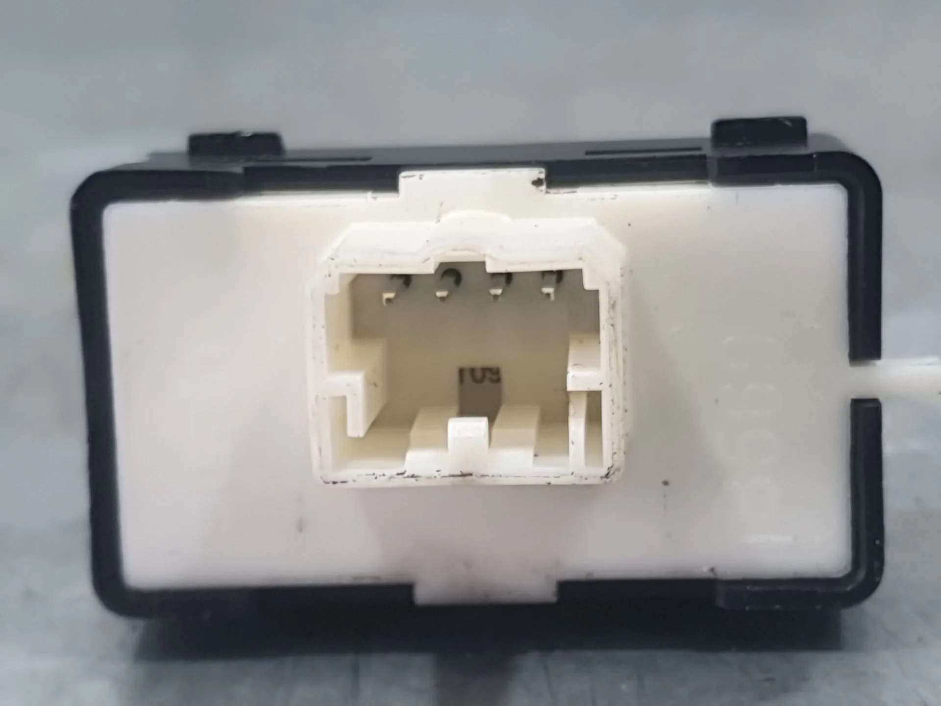 Mando Elevalunas Trasero Izquierdo para Jeep Renegade Suv (Bu, B1, Bv)